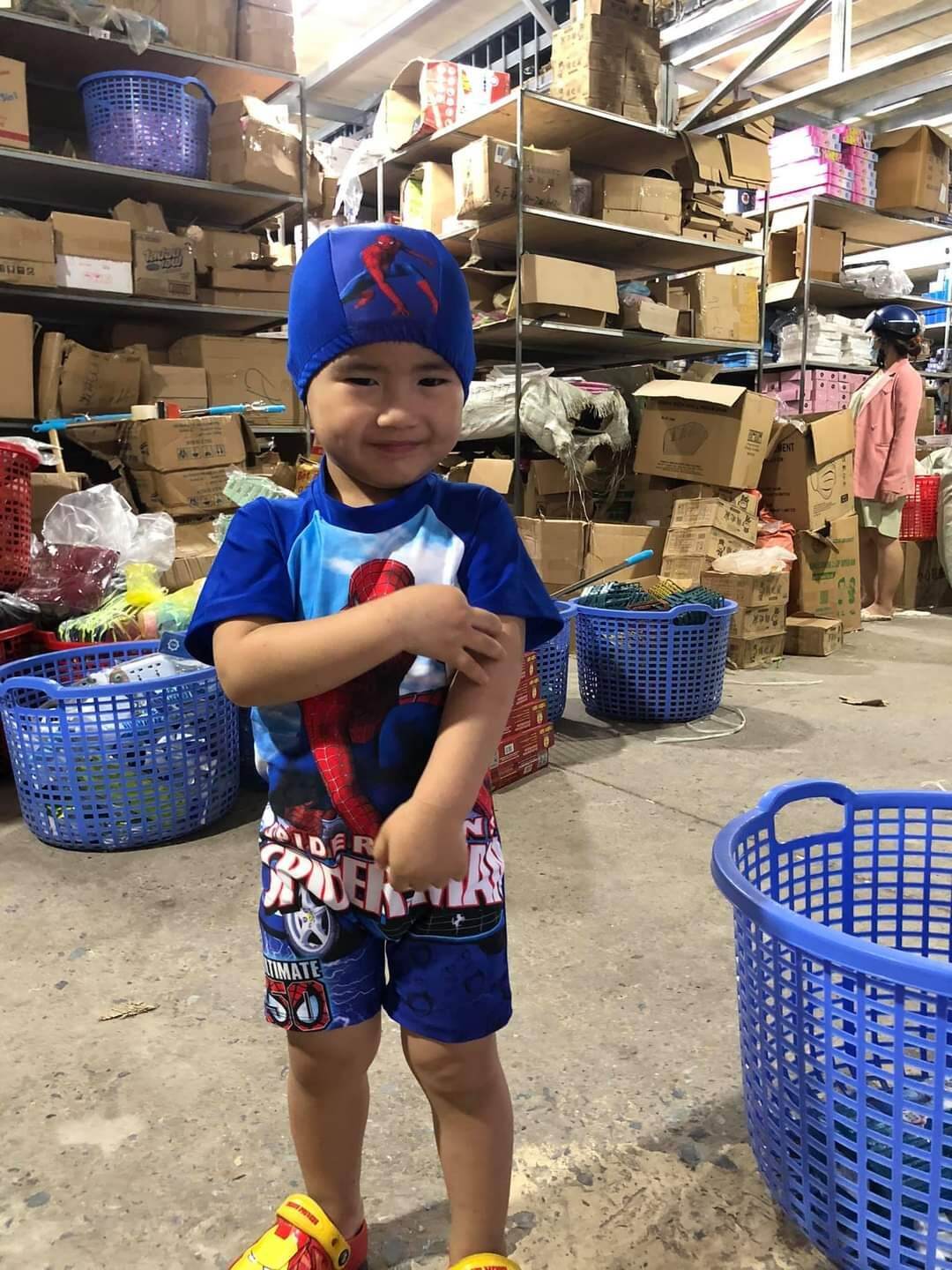 bộ đồ bơi siêu nhân cho bé trai