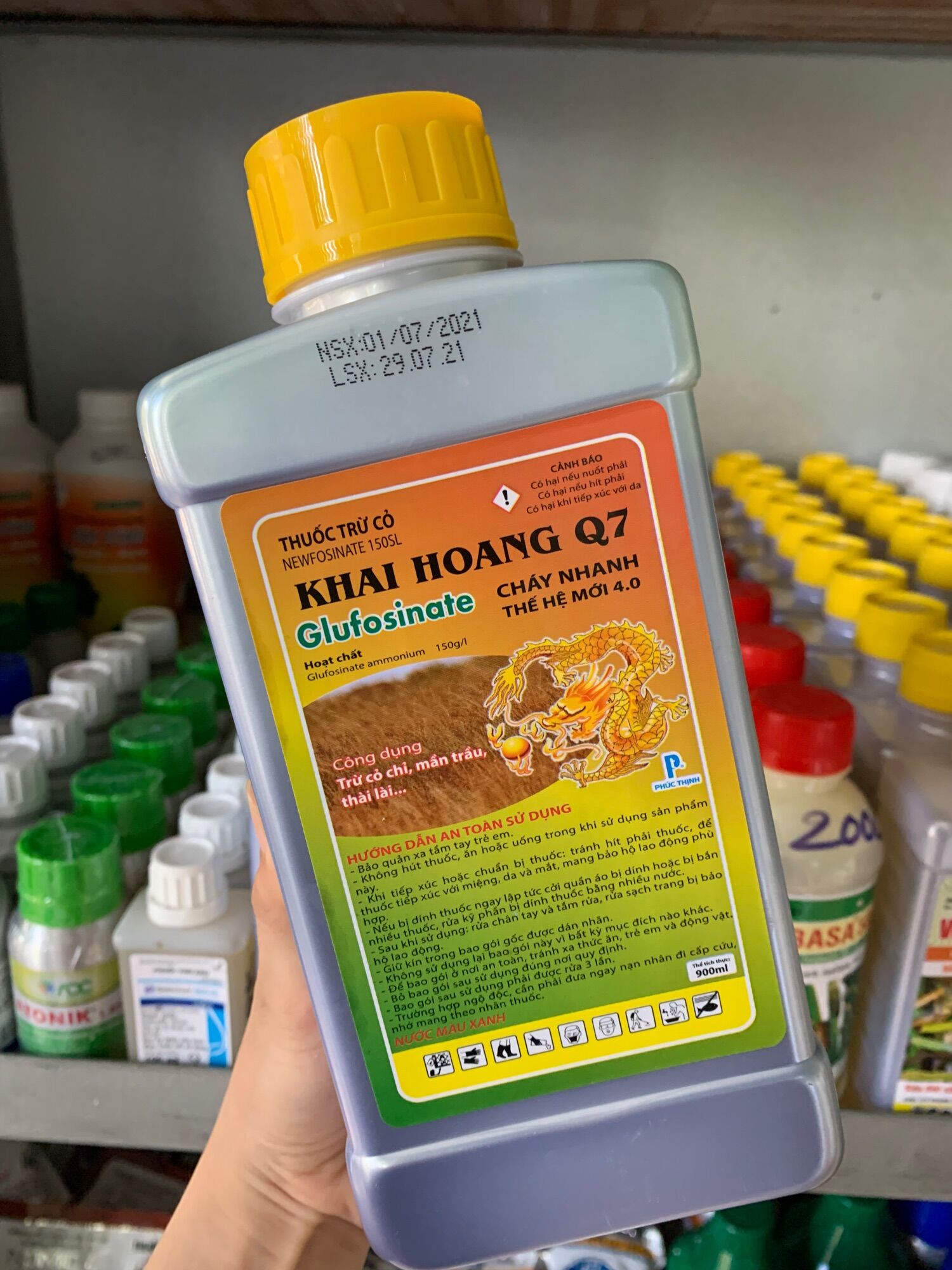 Thuốc trừ cỏ khai quang q7