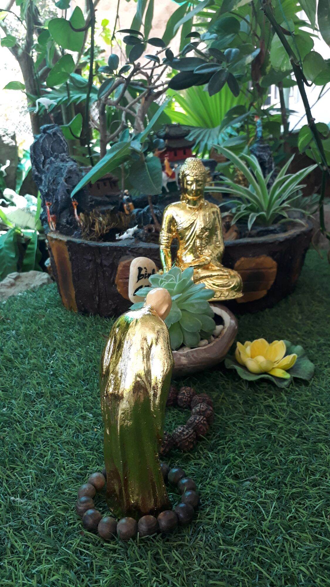 tượng tăng lạy phật 15cm dát vàng 24k