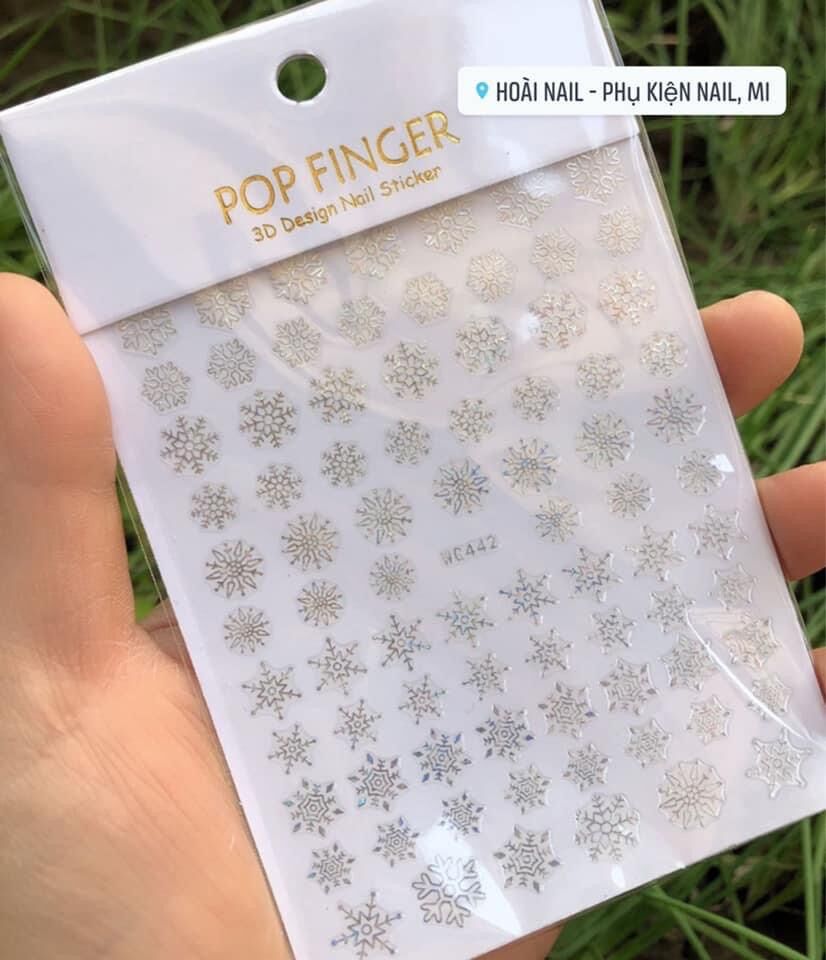 Sticker bông tuyết noel (giao mẫu ngẫu nhiên hoặc ib gửi mẫu cho shop)