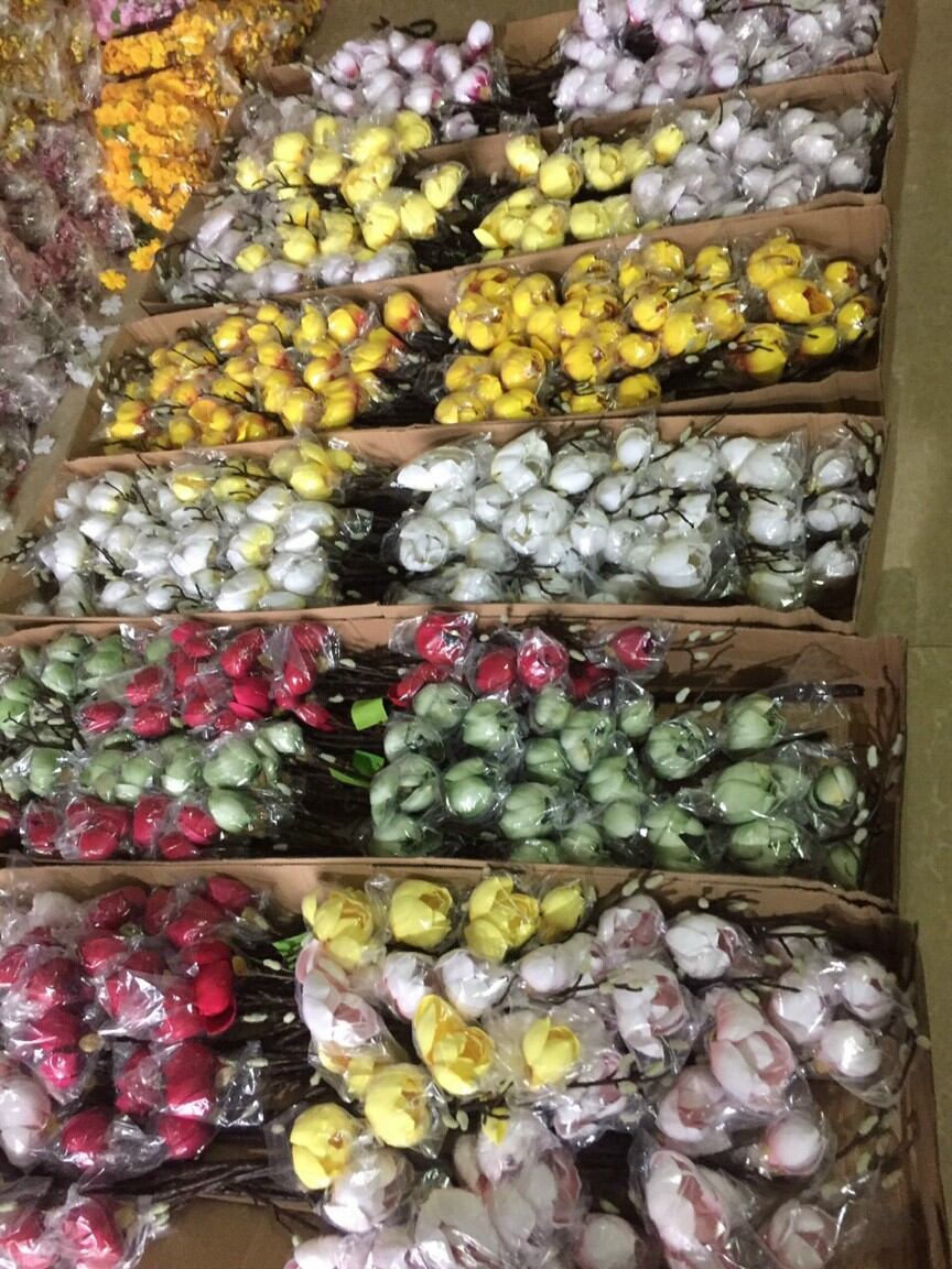 Cành Mộc Lan Xốp 6 Bông Cao Cấp_ hoa trang trí