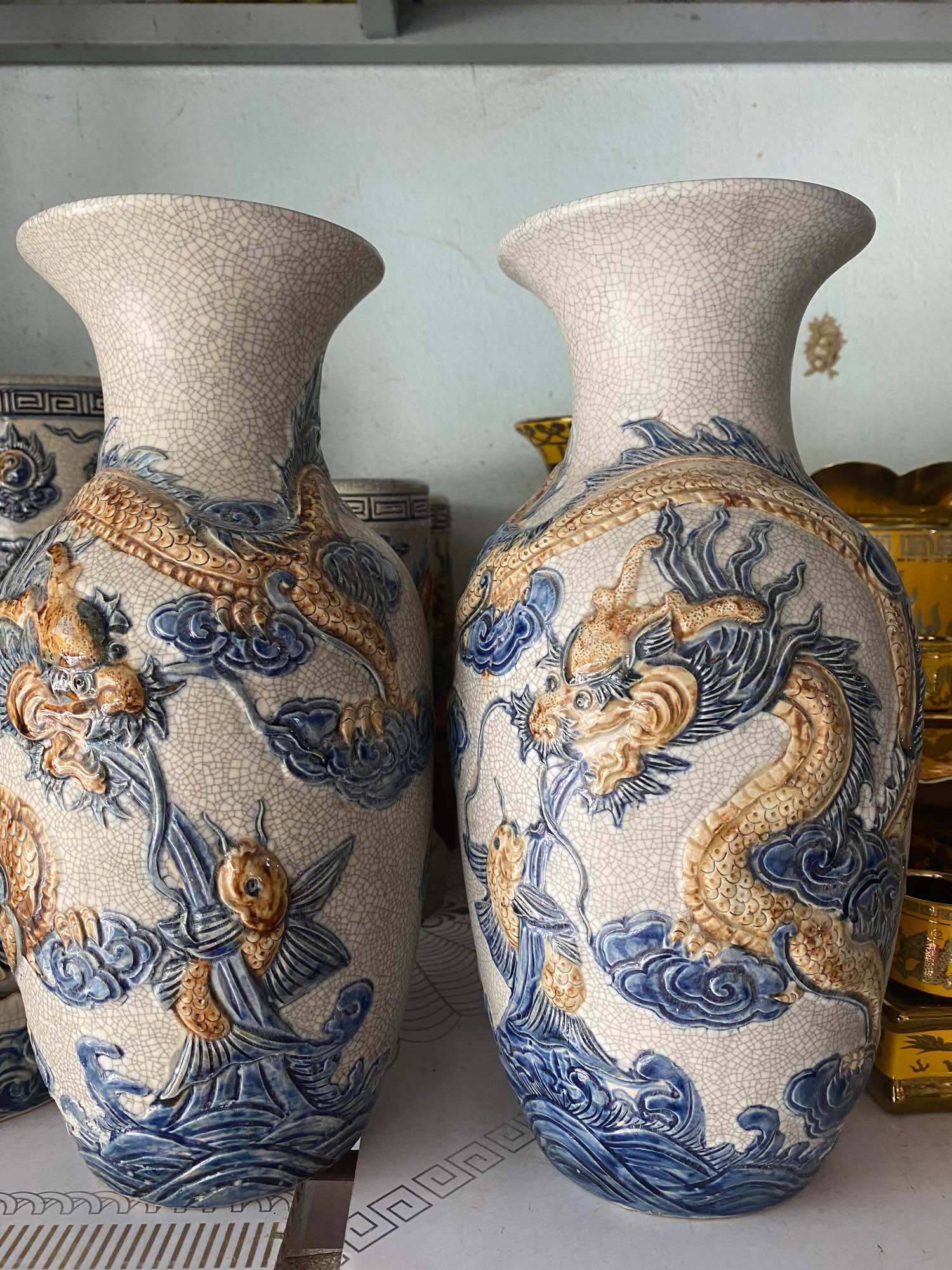 Pair of flower vases and Bat Trang porcelain vase 32 cm (price for 2 pieces)