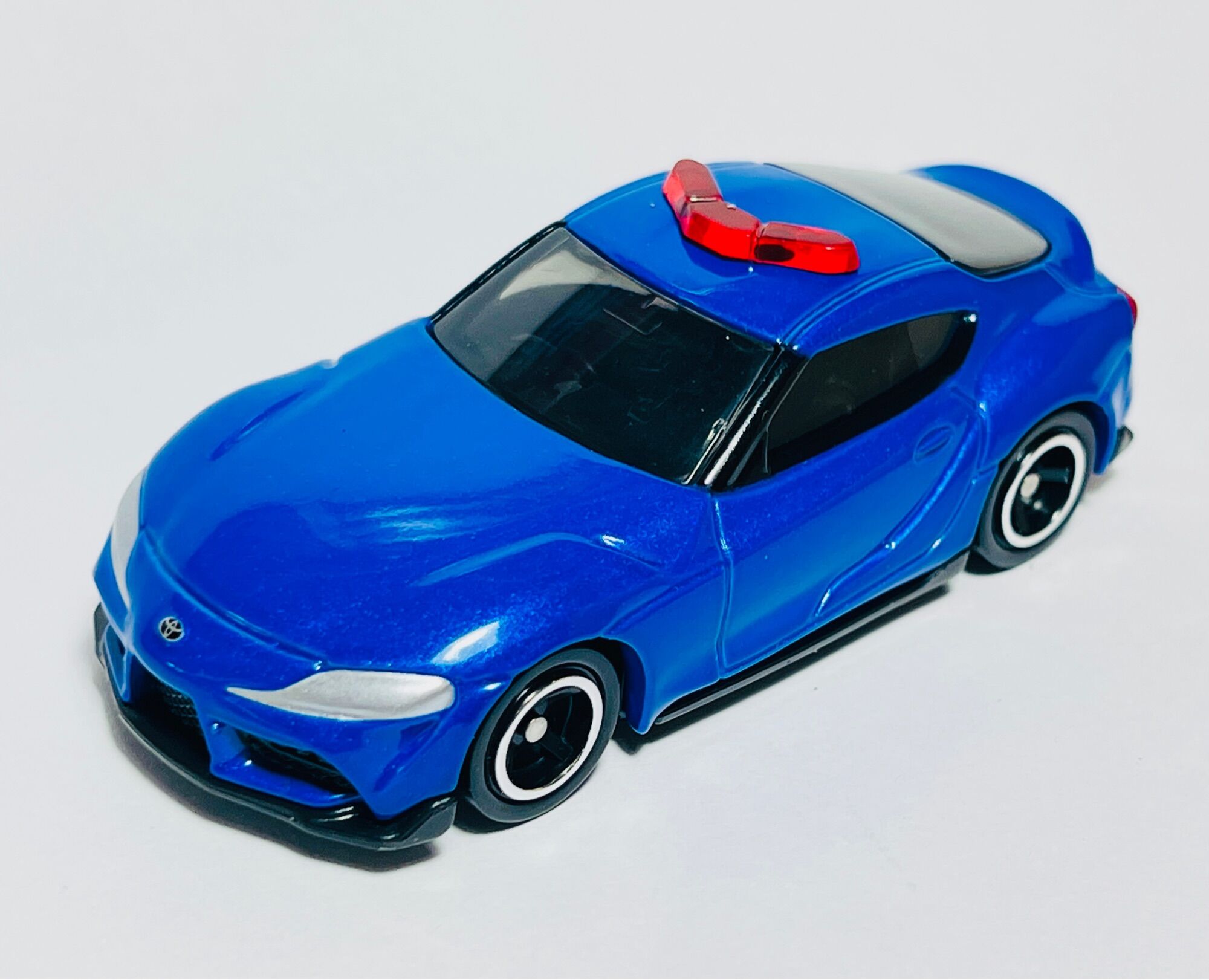 Hobby Store xe mô hình Tomica Toyota GR Supra Police màu Xanh Cảnh Sát TL03