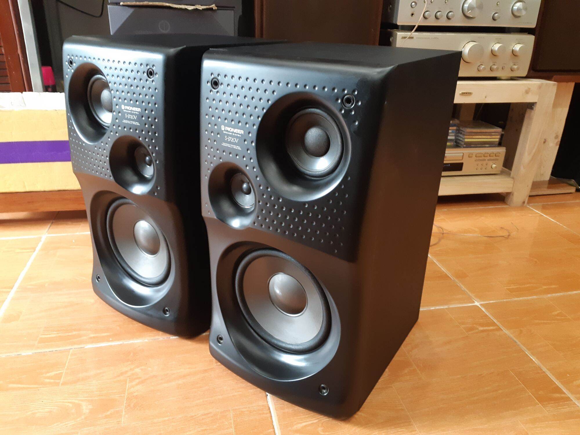 Loa PIONEER J720V BÃI NHẬT RIN KENG