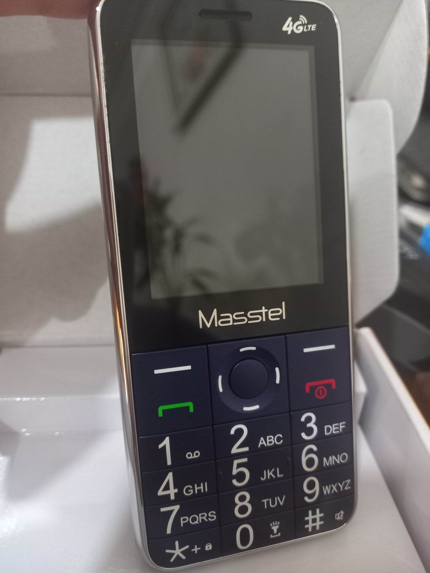 [4G] Masstel jzi 16 (2sim) chínhhãng/sóng mạnh/fullbox