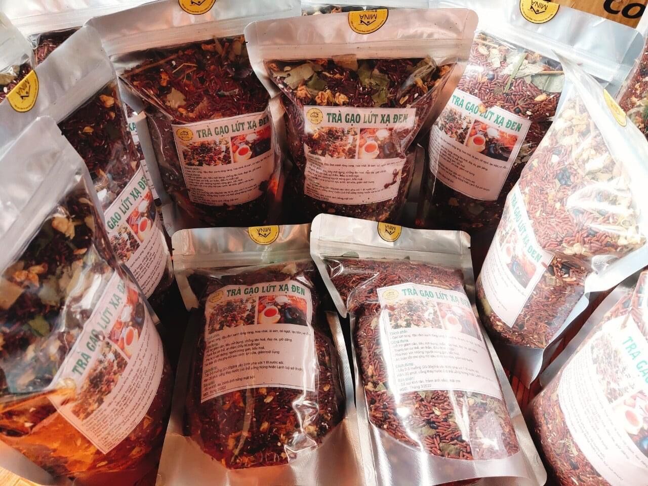Trà gạo lức xạ đen