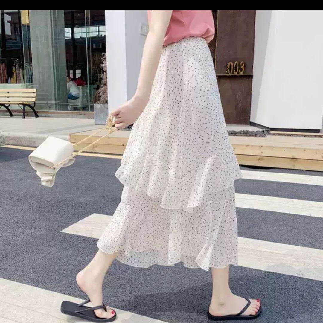 chân váy chấm bi bèo chéo dáng dài