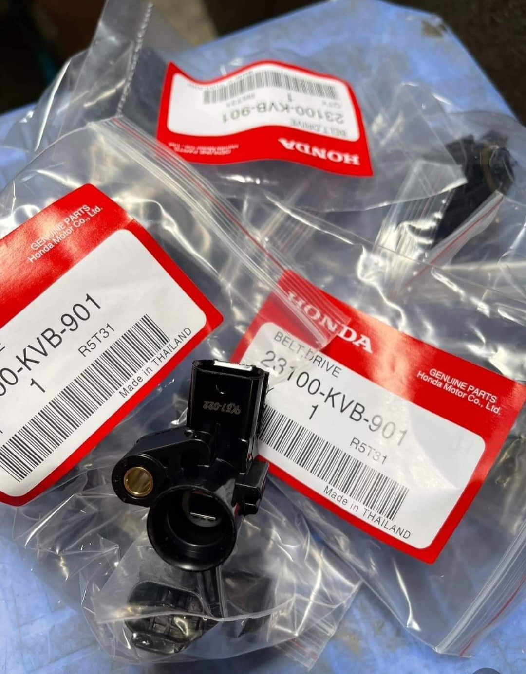 Cảm biến tp bướm ga, abl 110/125 - lead 125- rsx 110 fi
vision ,honda cảm biến dùng cho xe ab 125-lead
125- sh mode- lead 125 -vision - ab vari