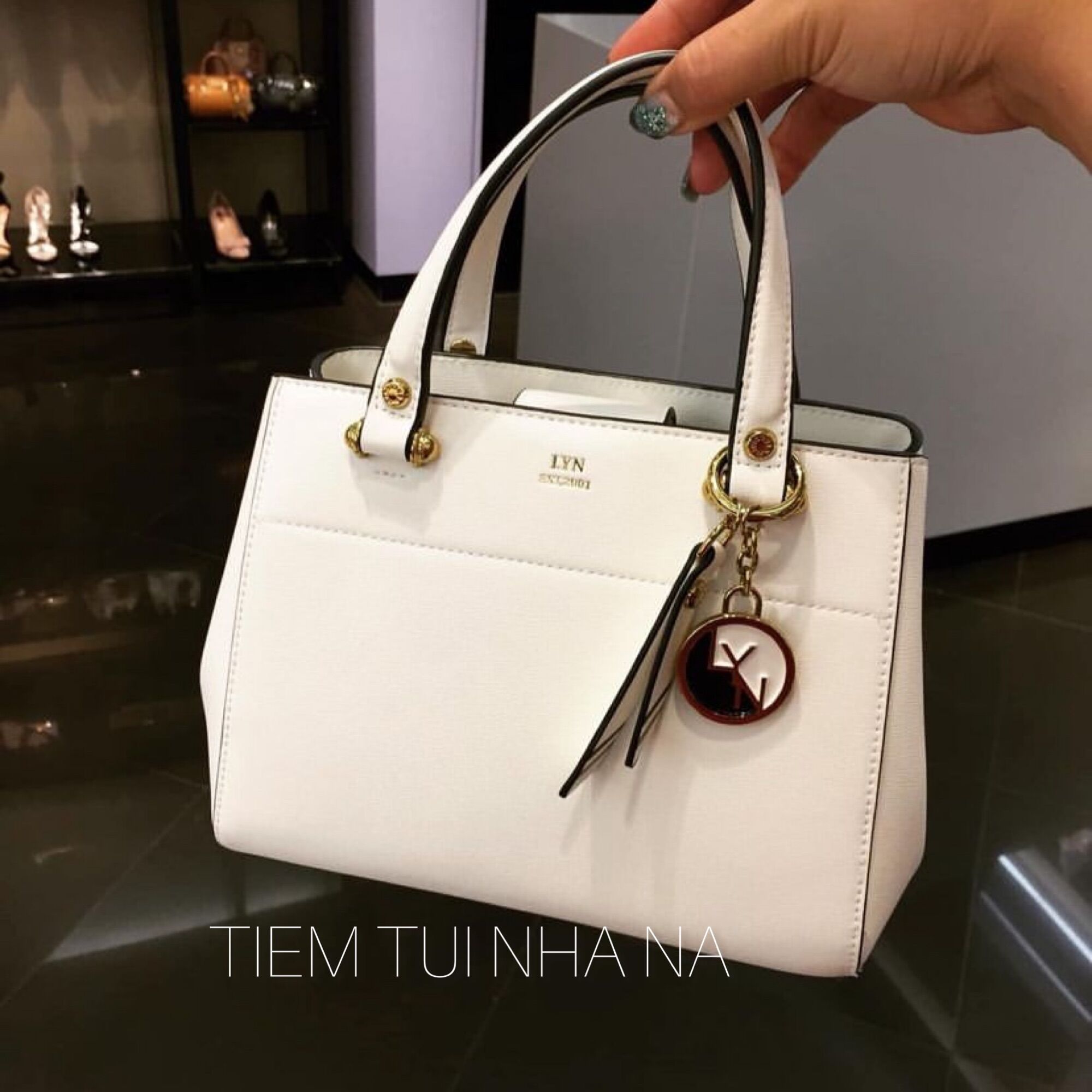 Tiem tui nha na | túi lyn haftmoon desige 2019 size 25cm