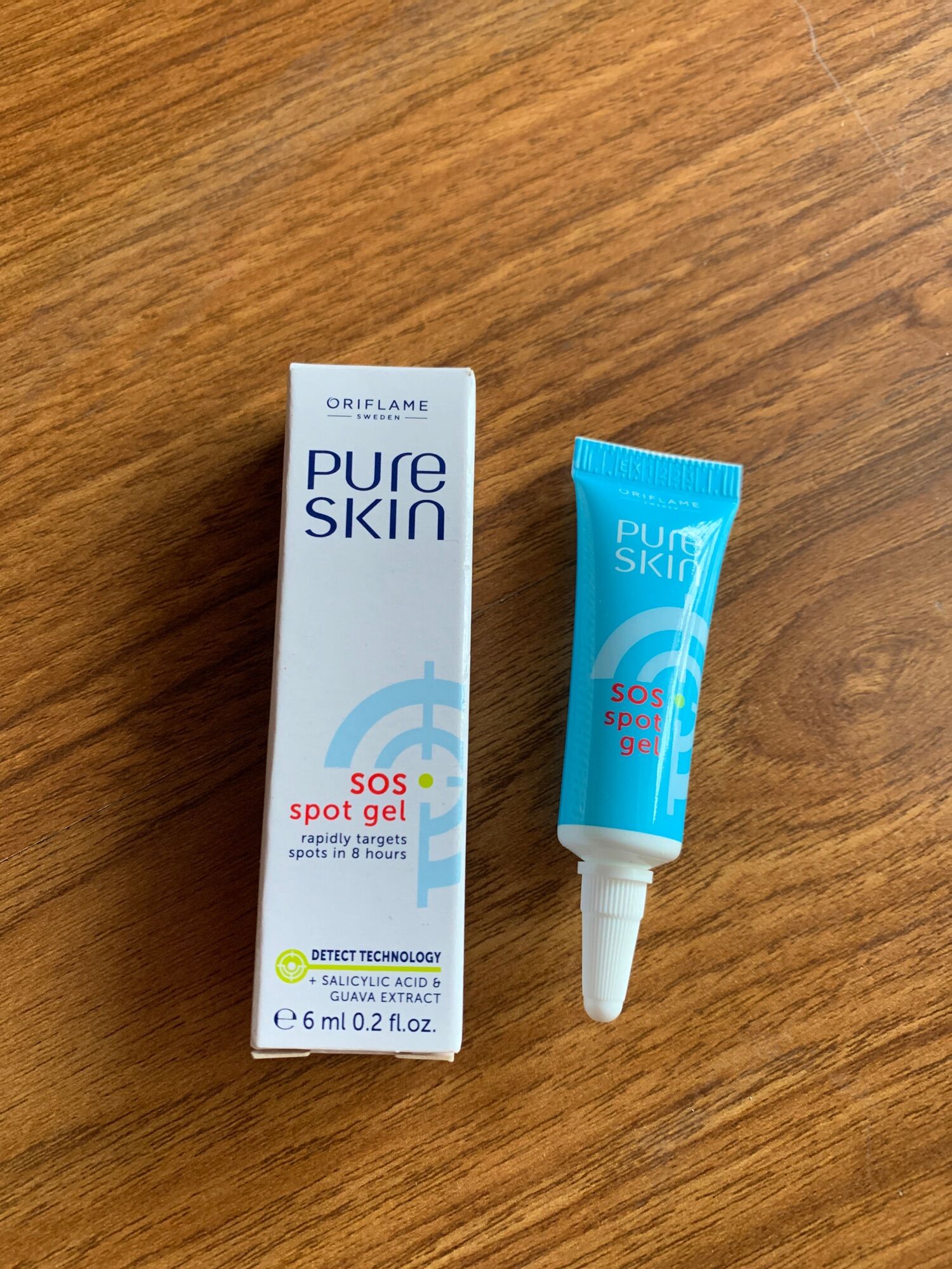Gel chấm mụn pure skin