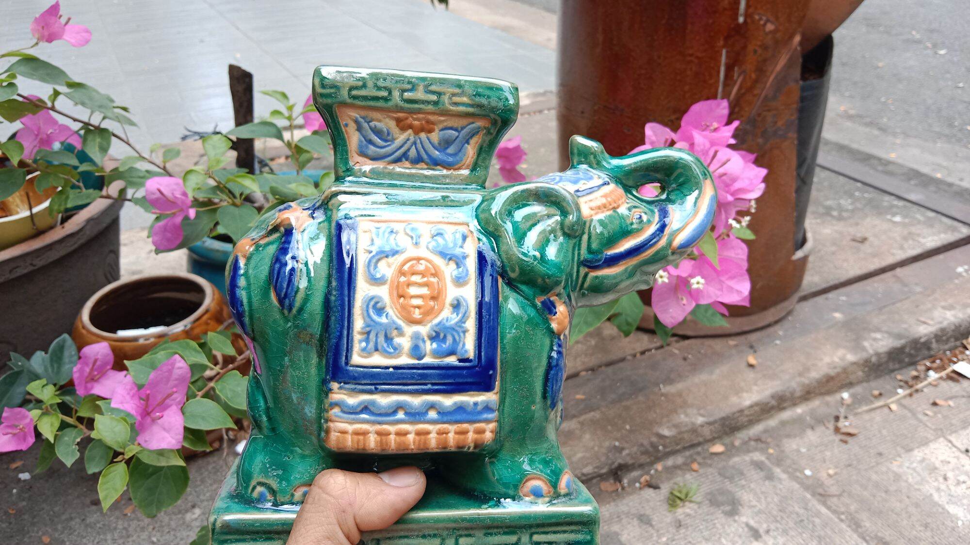 Đôn voi. con voi gốm sứ. đôn voi mini