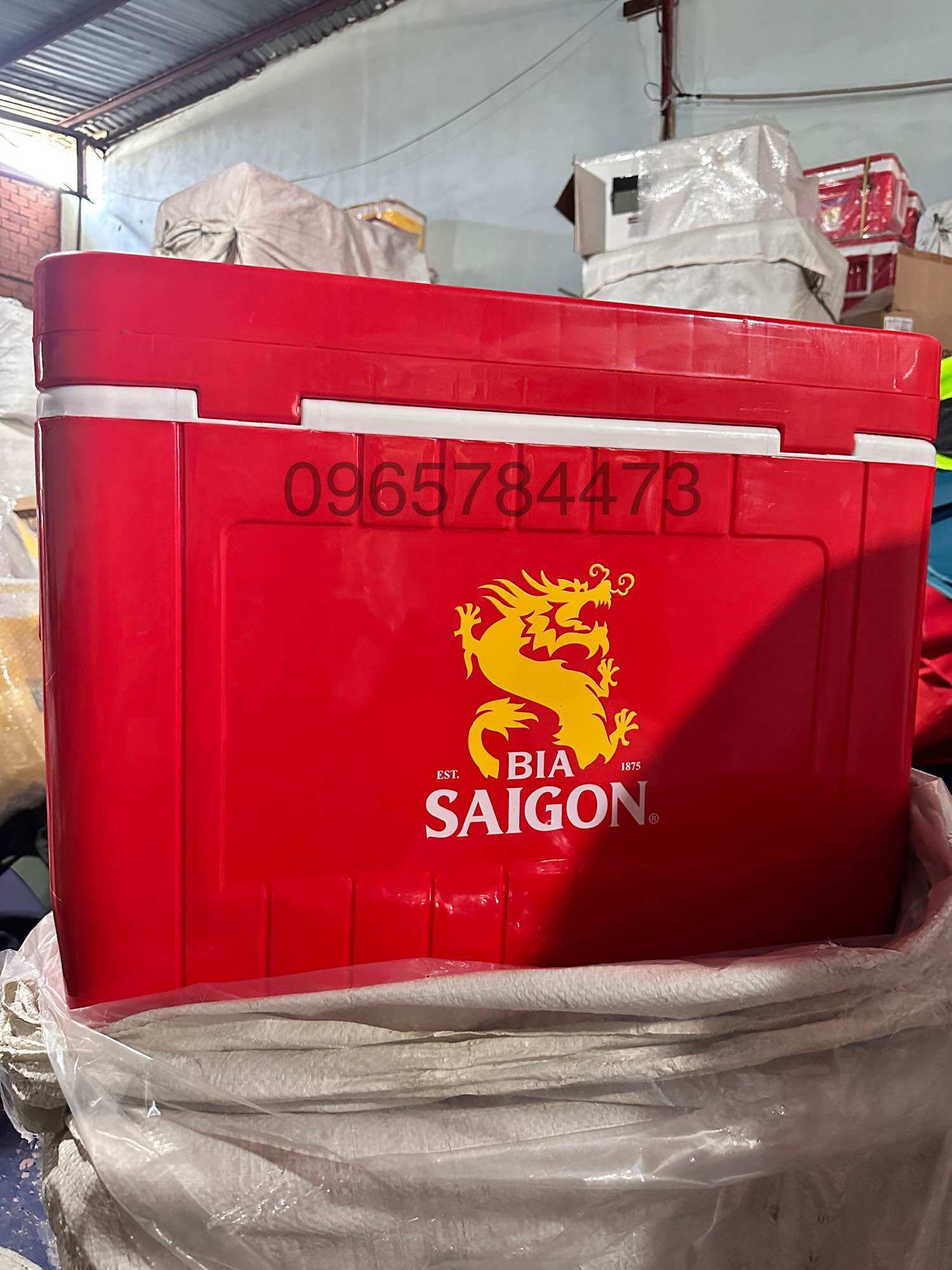 Thùng đá lớn 85 lít hkm nguyên tem