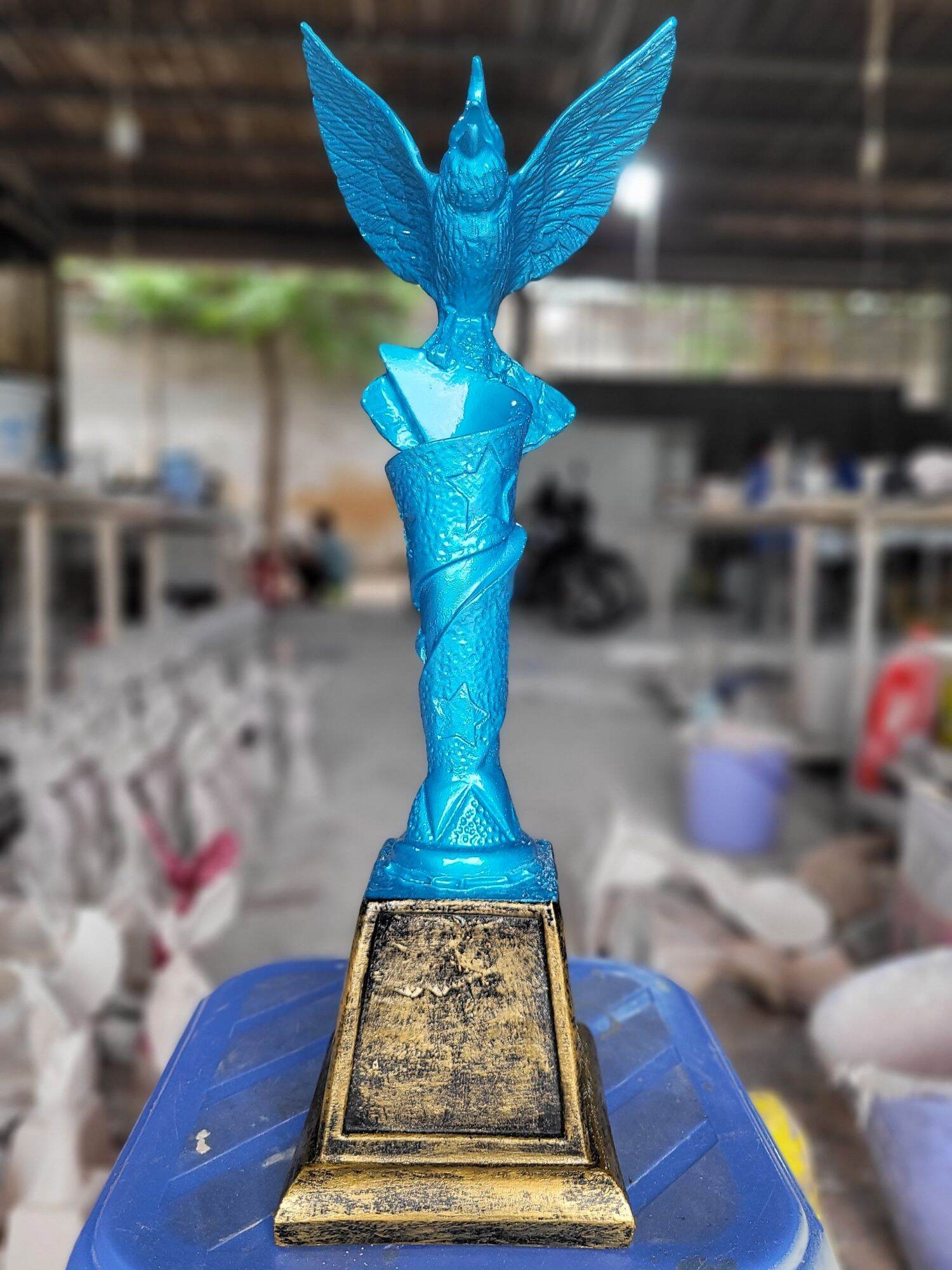 [Nhập RS0822 giảm 30k cho đơn 99k]CÚP CHIM CHÀO MÀO 40CM