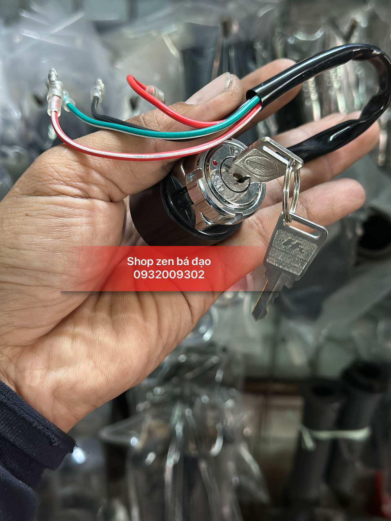 Ổ khoá điện 67 Union chìa sắt giả zin
