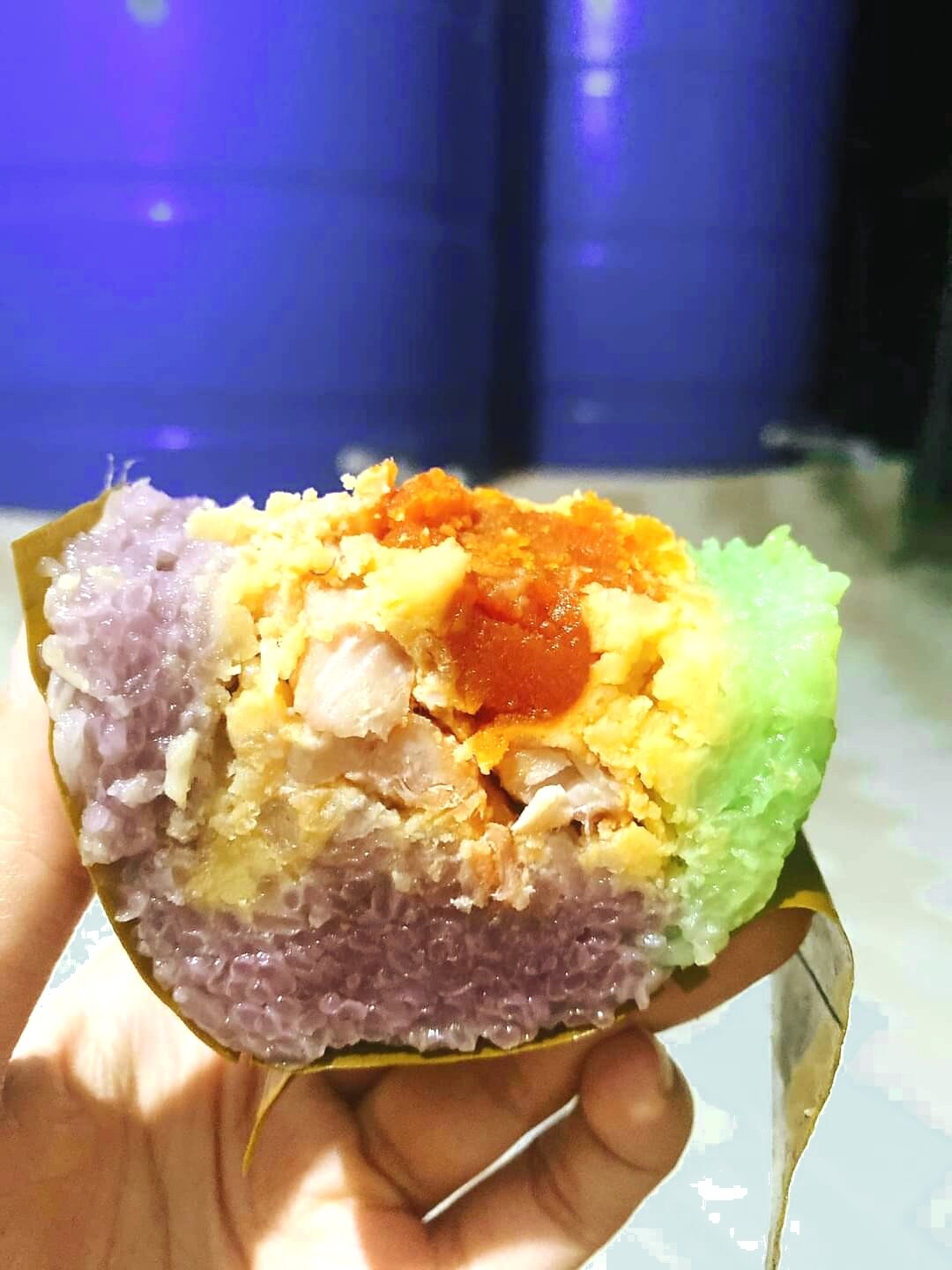 bánh tét thịt mỡ trứng muối có nước cốt