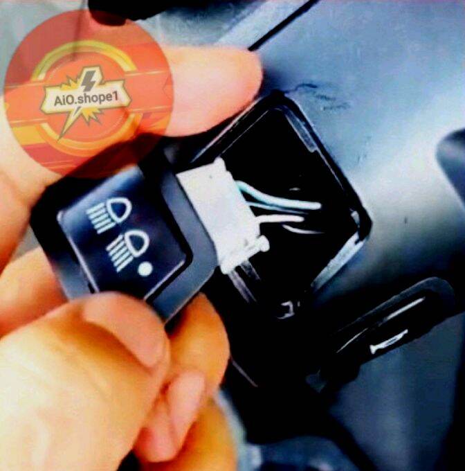Công tắc bật tắt đèn (cho wave / lead/ vision... lắp đặt như zin)