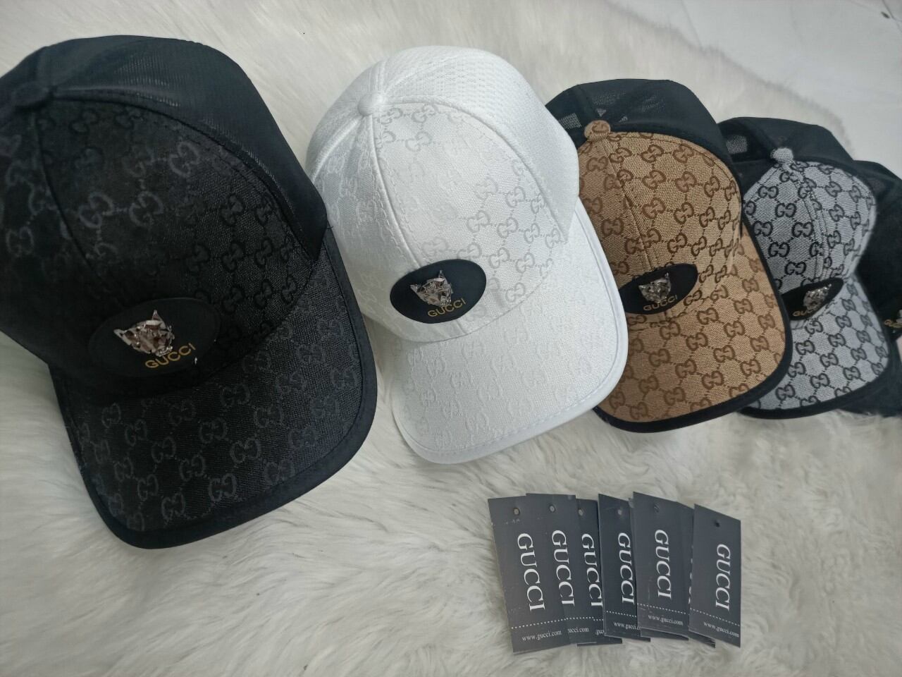 Mũ lưỡi trai phối lưới gucci đầu sói thời trang