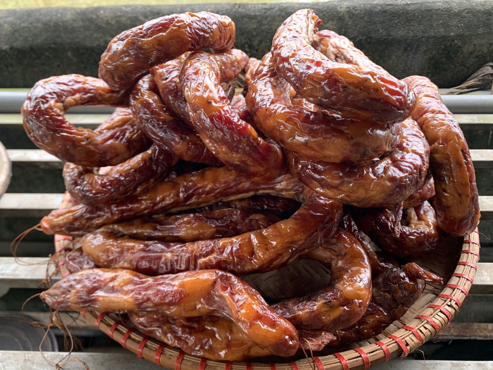 500g lạp sườn lạp xưởng nhà làm Thảo Nguyên Farmer
