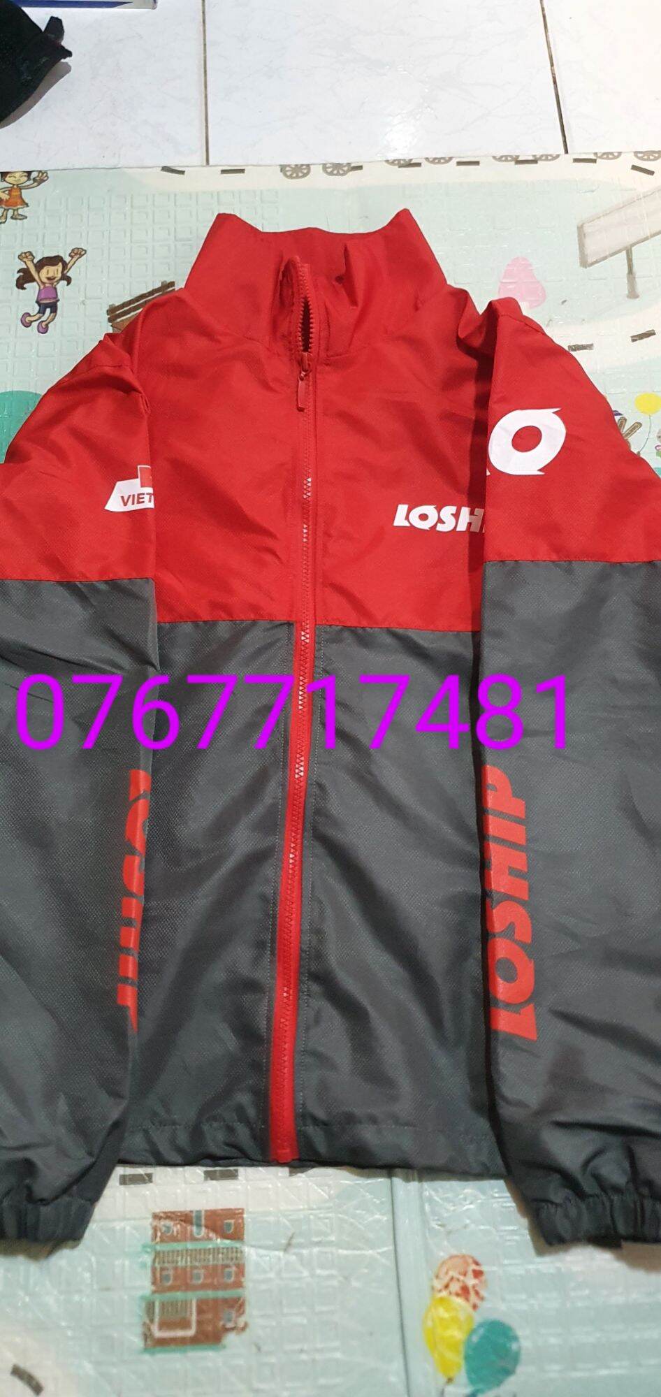 Áo khoác Losship giao đồ ăn