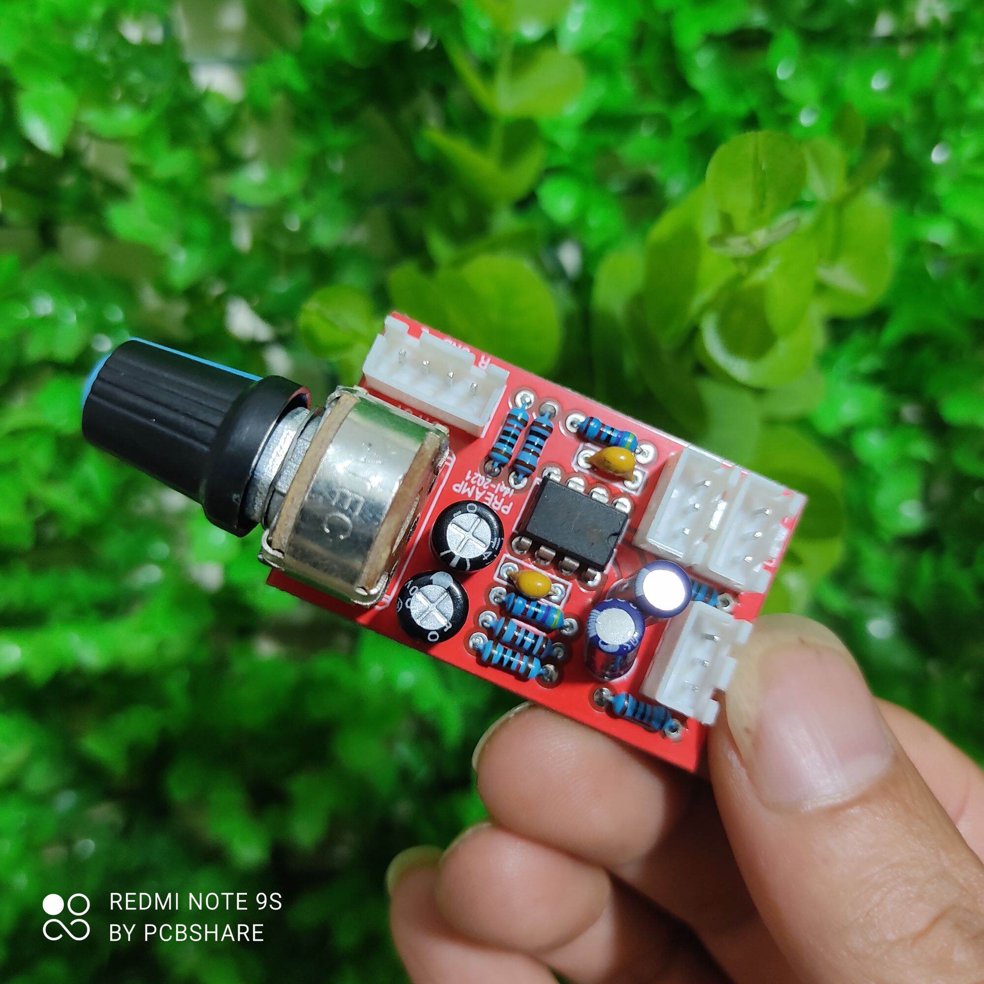 Mạch tiền khuếch đại 2 kênh (1 VOLUME đôi)