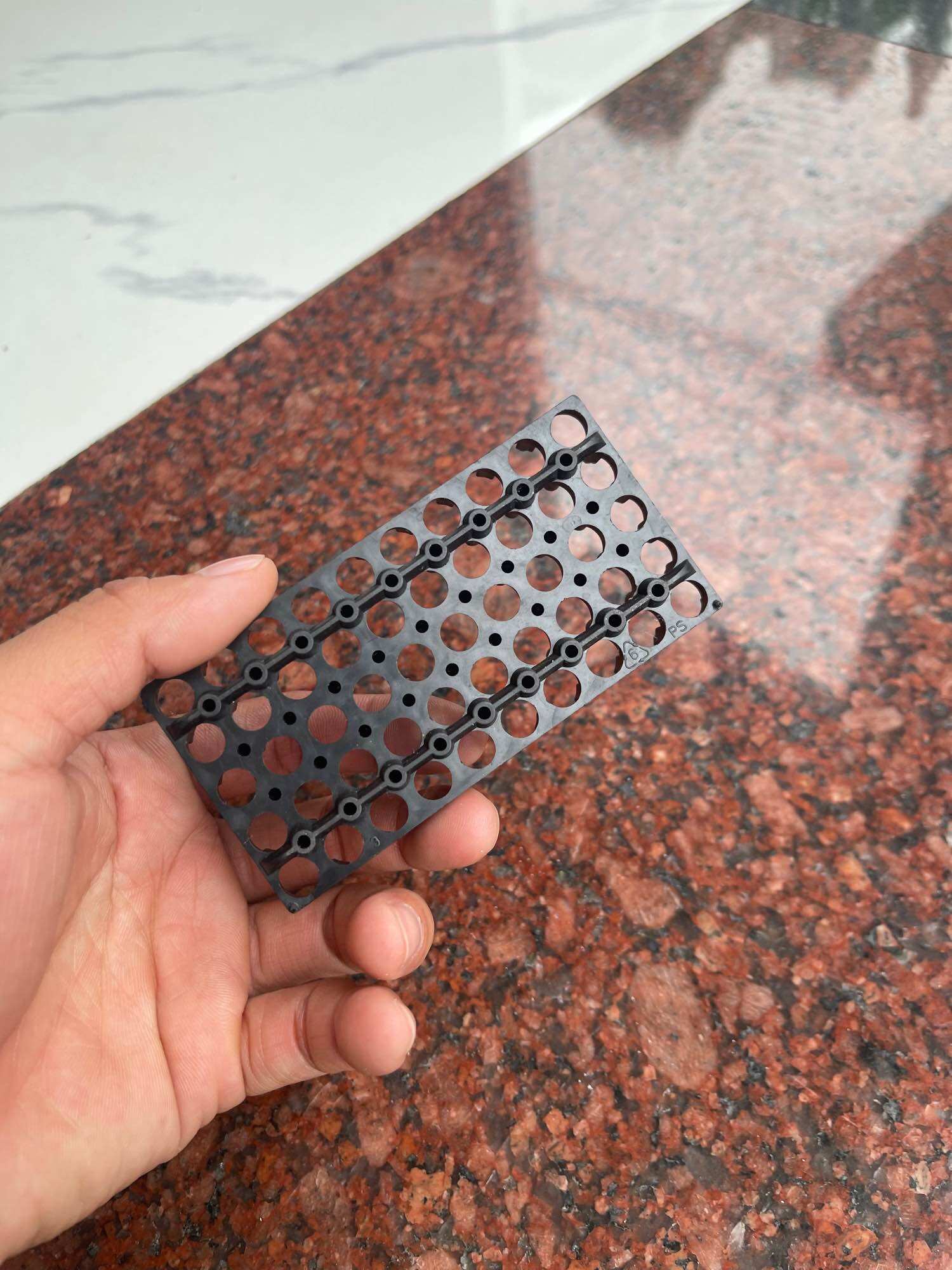 Hộp và Khay đựng vỏ đan k54-59