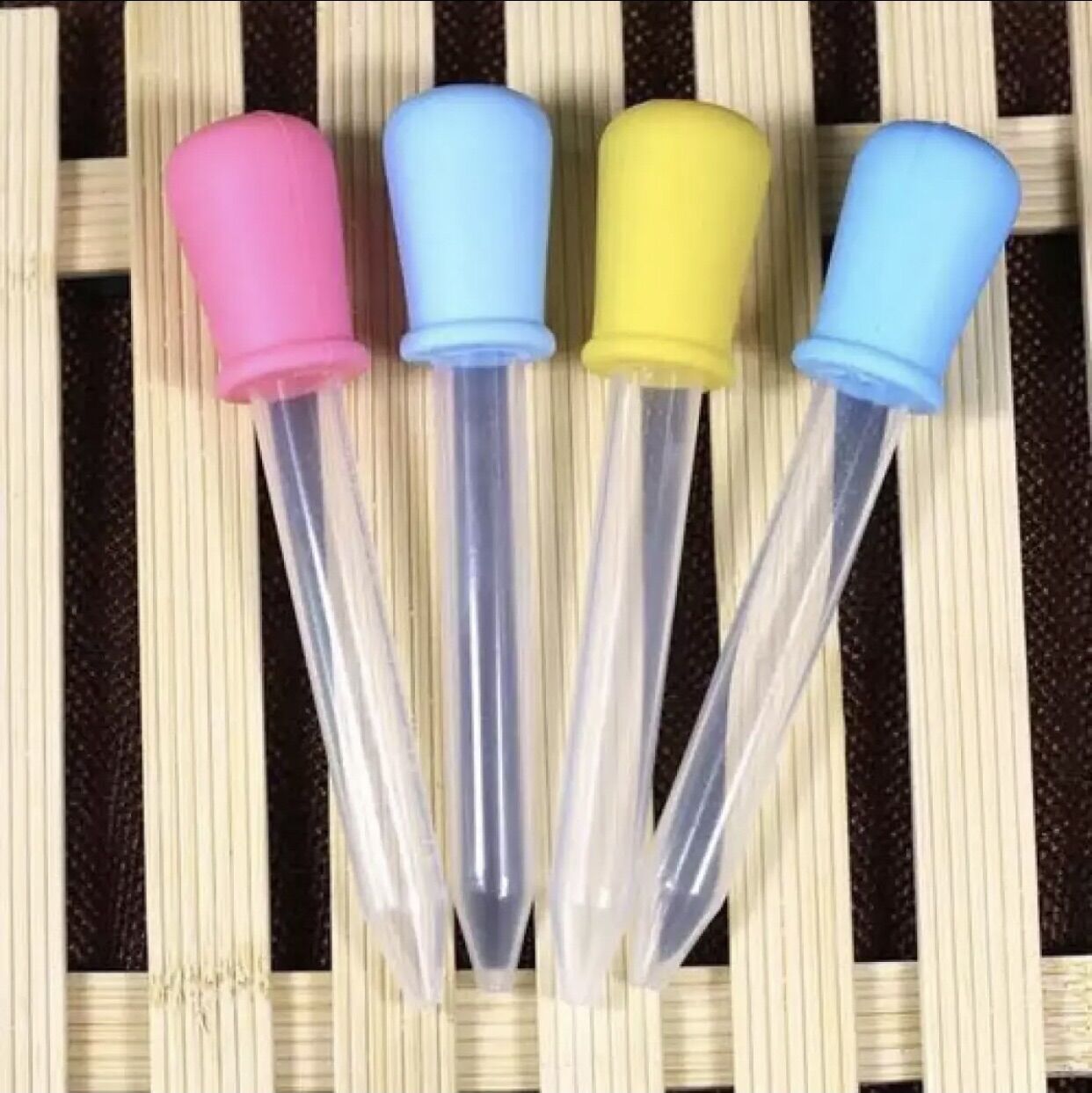 Ống đút sữa cho hamster, sóc, nhím kiểng, thú cưng