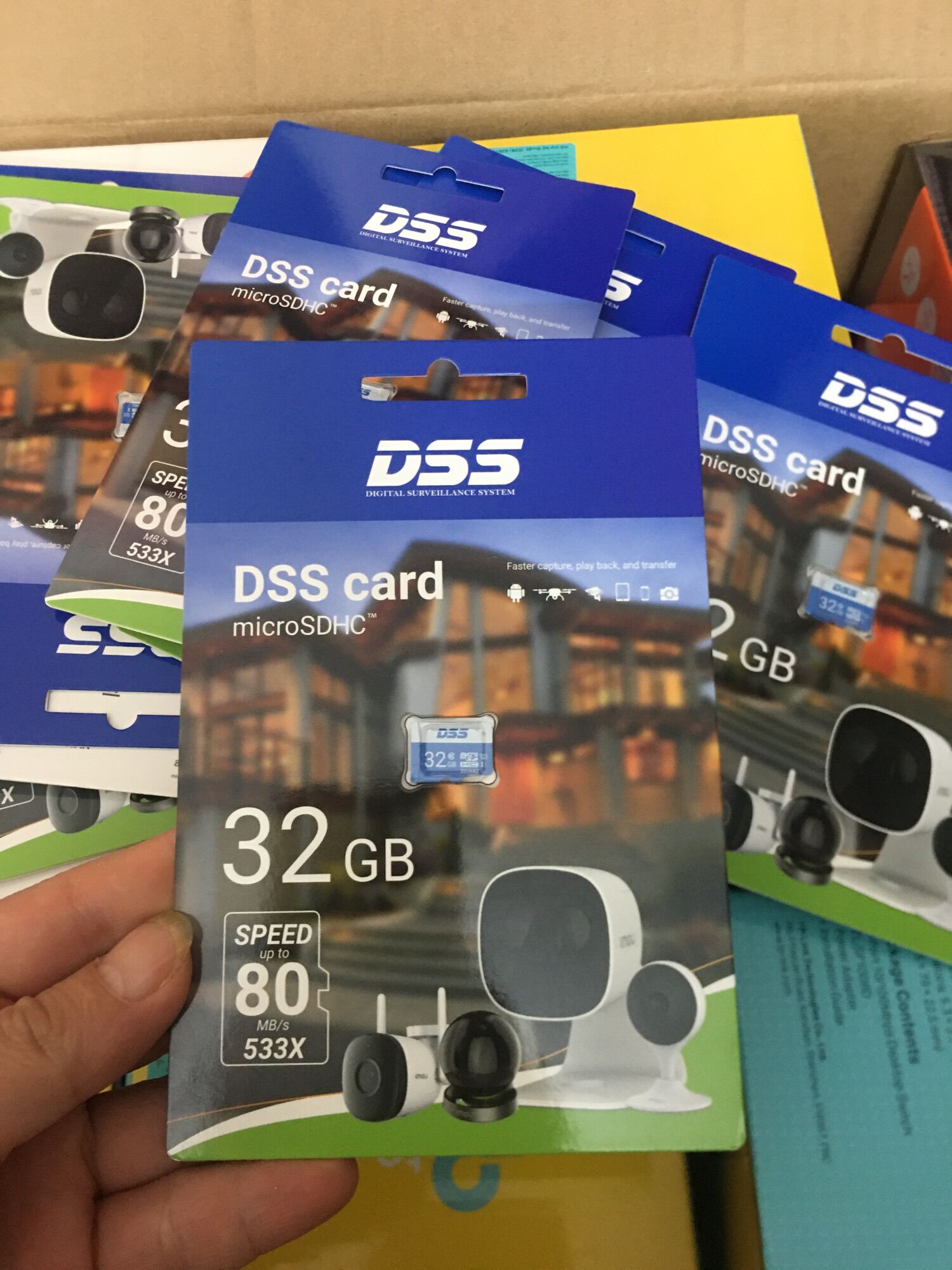 Thẻ nhớ microsd 32g dss - thẻ nhớ chuyên dụng camera dn tech