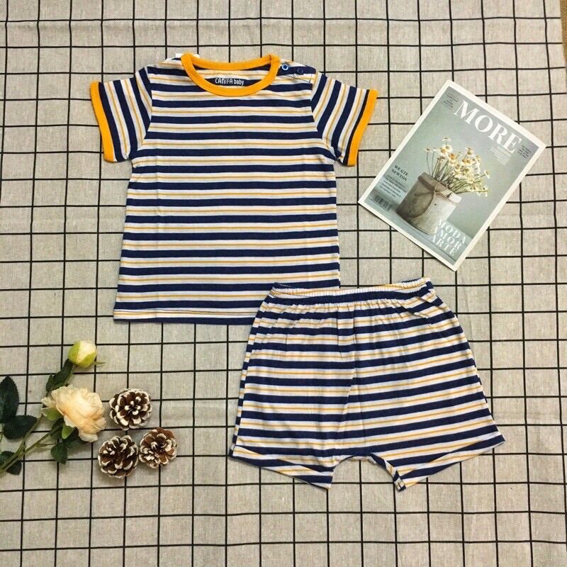 Bộ quần áo cộc tay bé trai Canifa kẻ sọc ngang chất liệu cotton thoáng mát