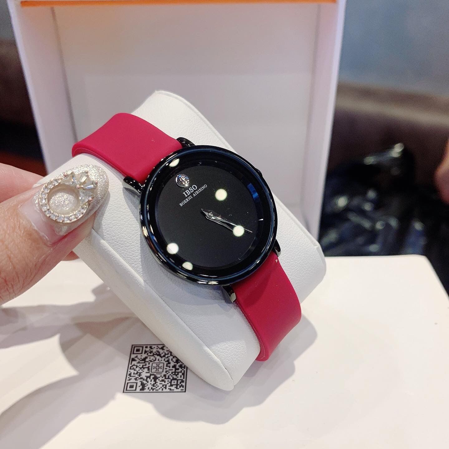 Đồng Hồ Nữ IBSO Mặt Tựa Movado
