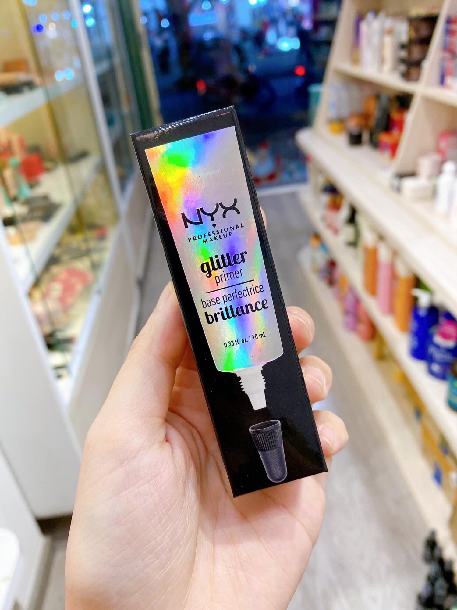 Kem Lót Mắt Bắt Sáng NYX PRIMER GLIP 01