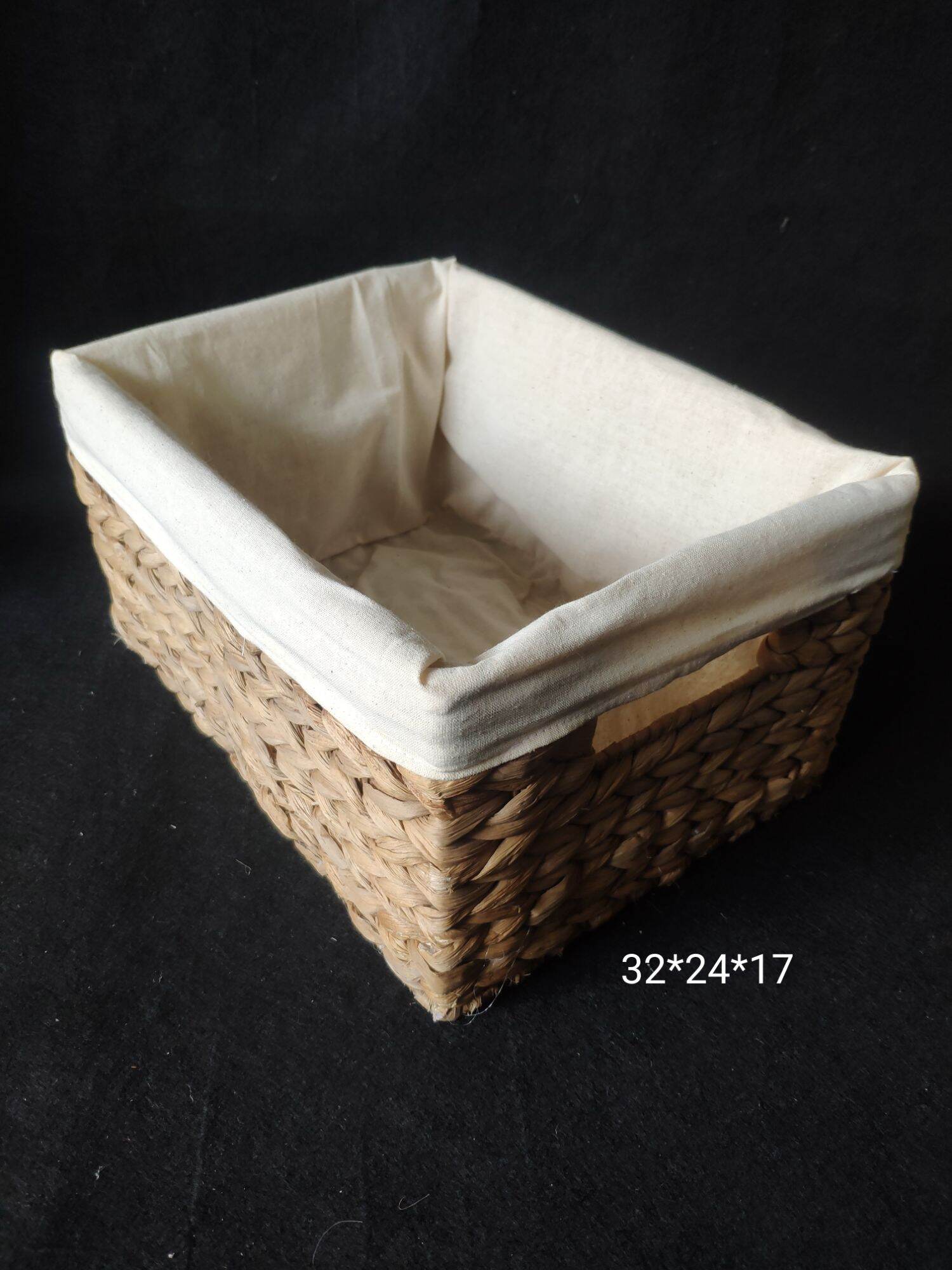 giỏ , sọt lục bình vải lót 32*24*17