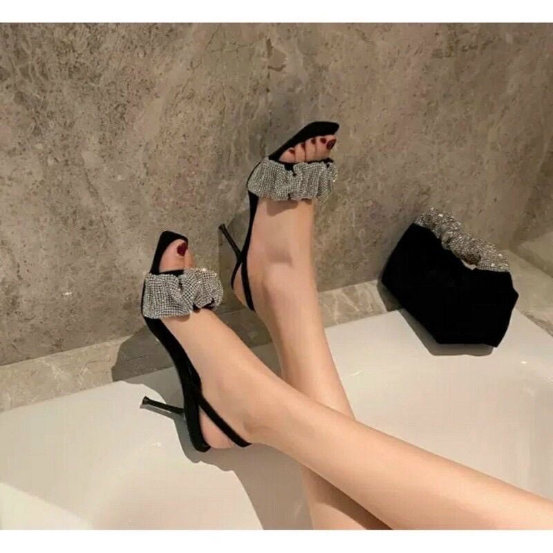 Sandal kim tuyến gót 9p hot hit (Mã a1)