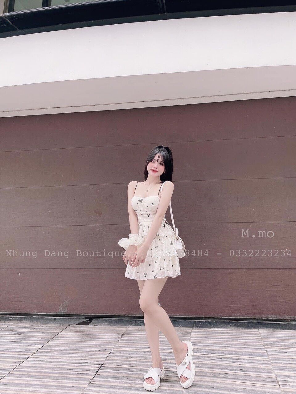 Đầm dây cúp hoa tầng BG