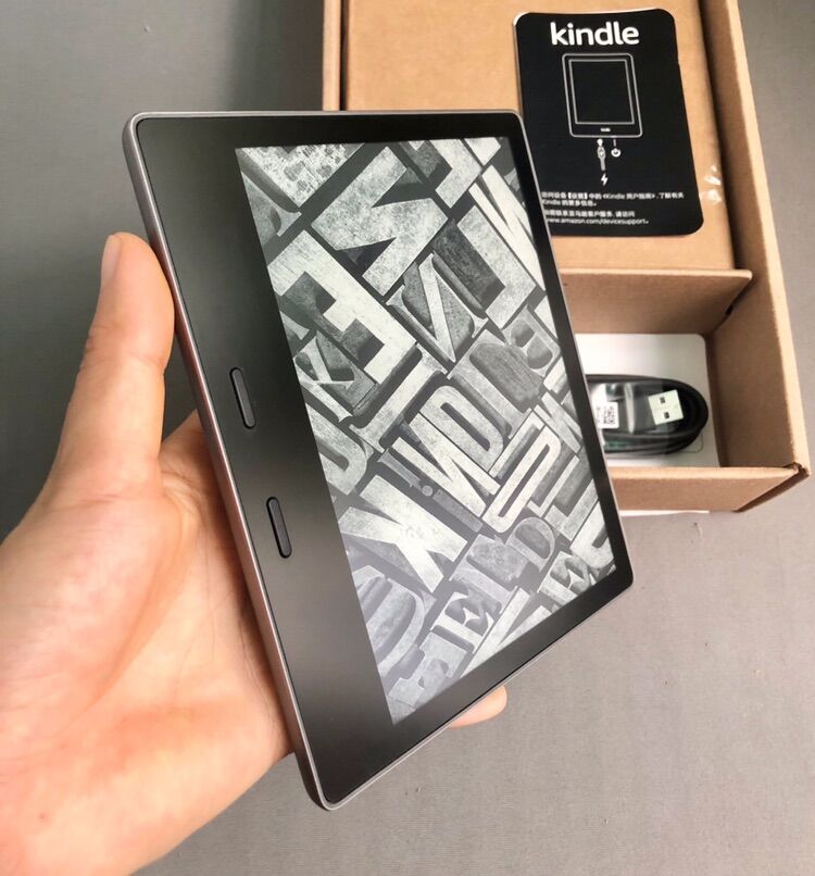Máy đọc sách Kindle Oasis 2 - 8Gb like new 99%