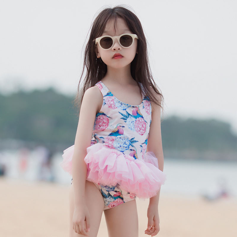 Bé Gái 2021 Trẻ Em Mùa Hè Ngọt Ngào Đáng Yêu Váy Liền Loại Áo Tắm Bé Gái Bé Bãi Biển Quần Áo Bơi Phong Cách Tây thumbnail