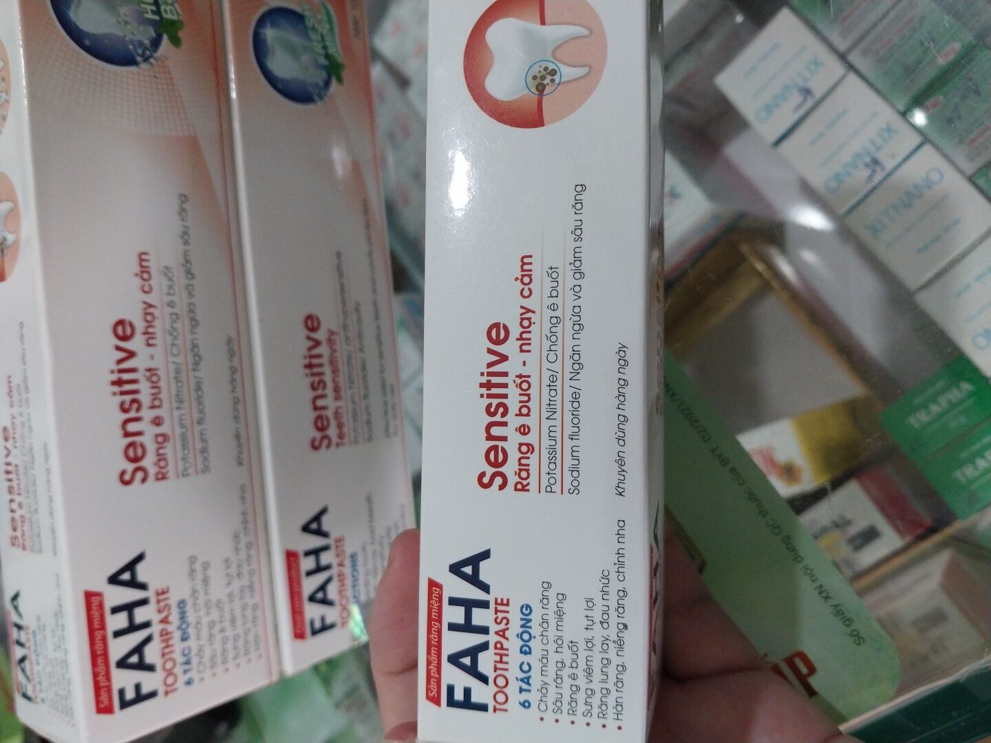 Kem Đánh răng giảm ê buốt FAHA