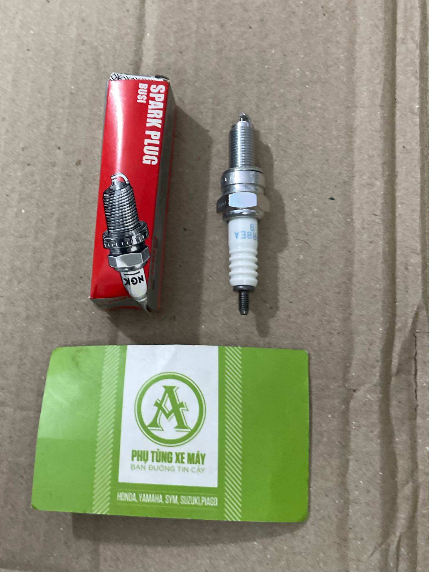 1 Bugi YAMAHA hàng chính hãng cho Ex135/150