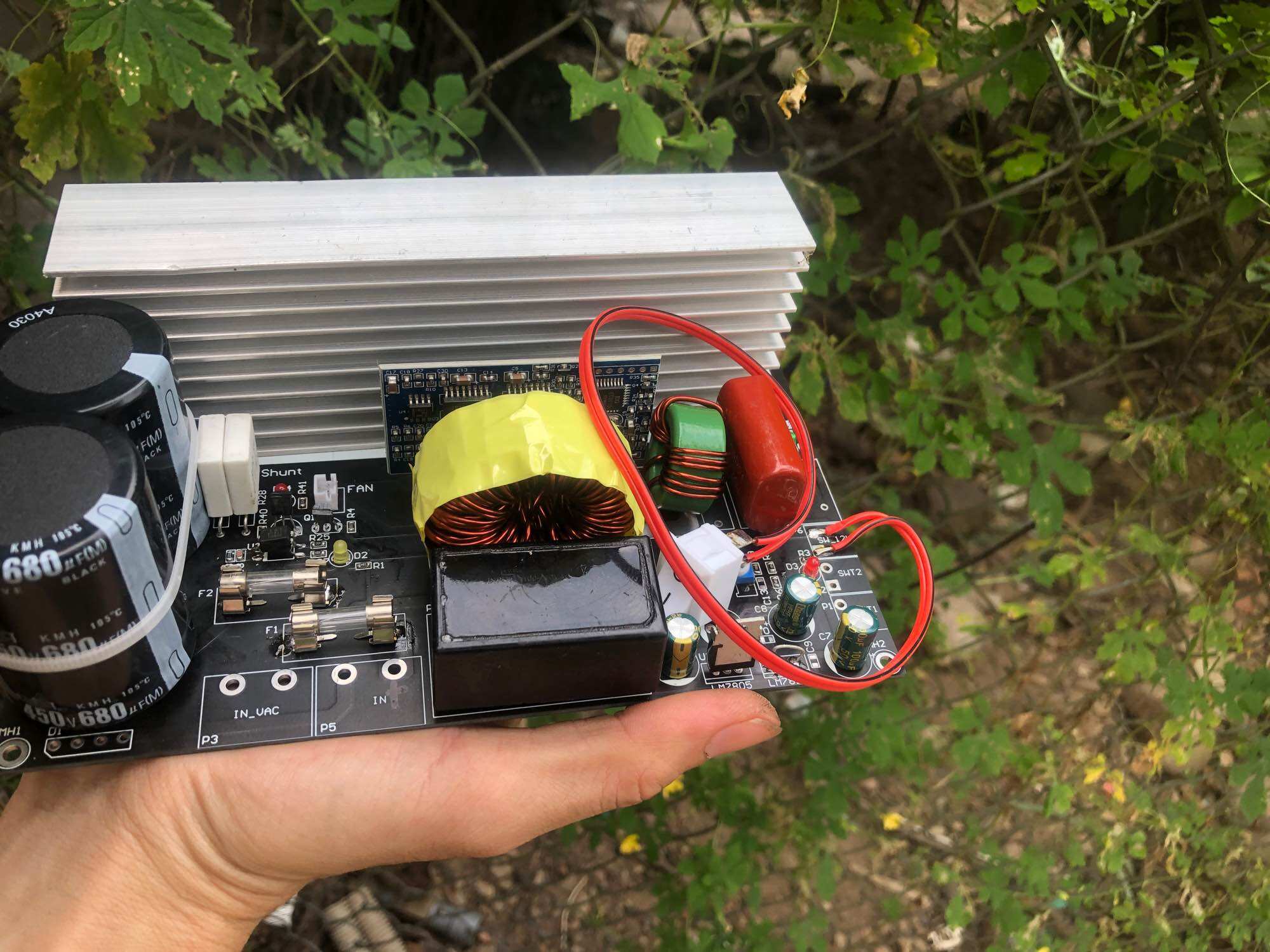 Mạch cầu h sine chuẩn 6000w