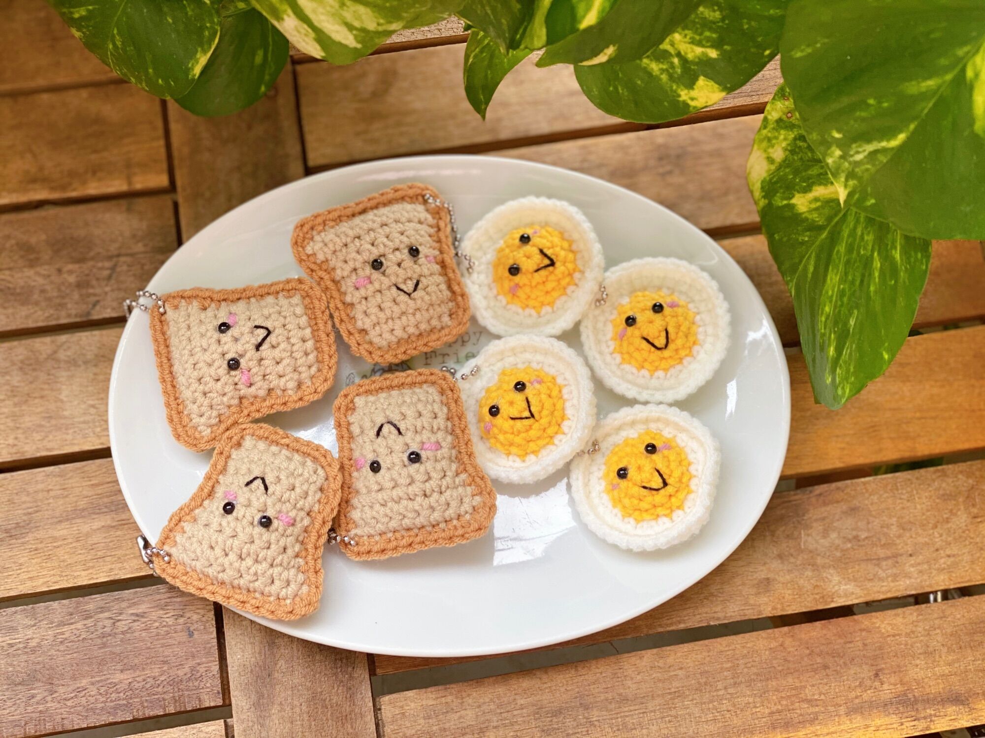 Móc khoá đôi trứng và sanwich bằng len handmade