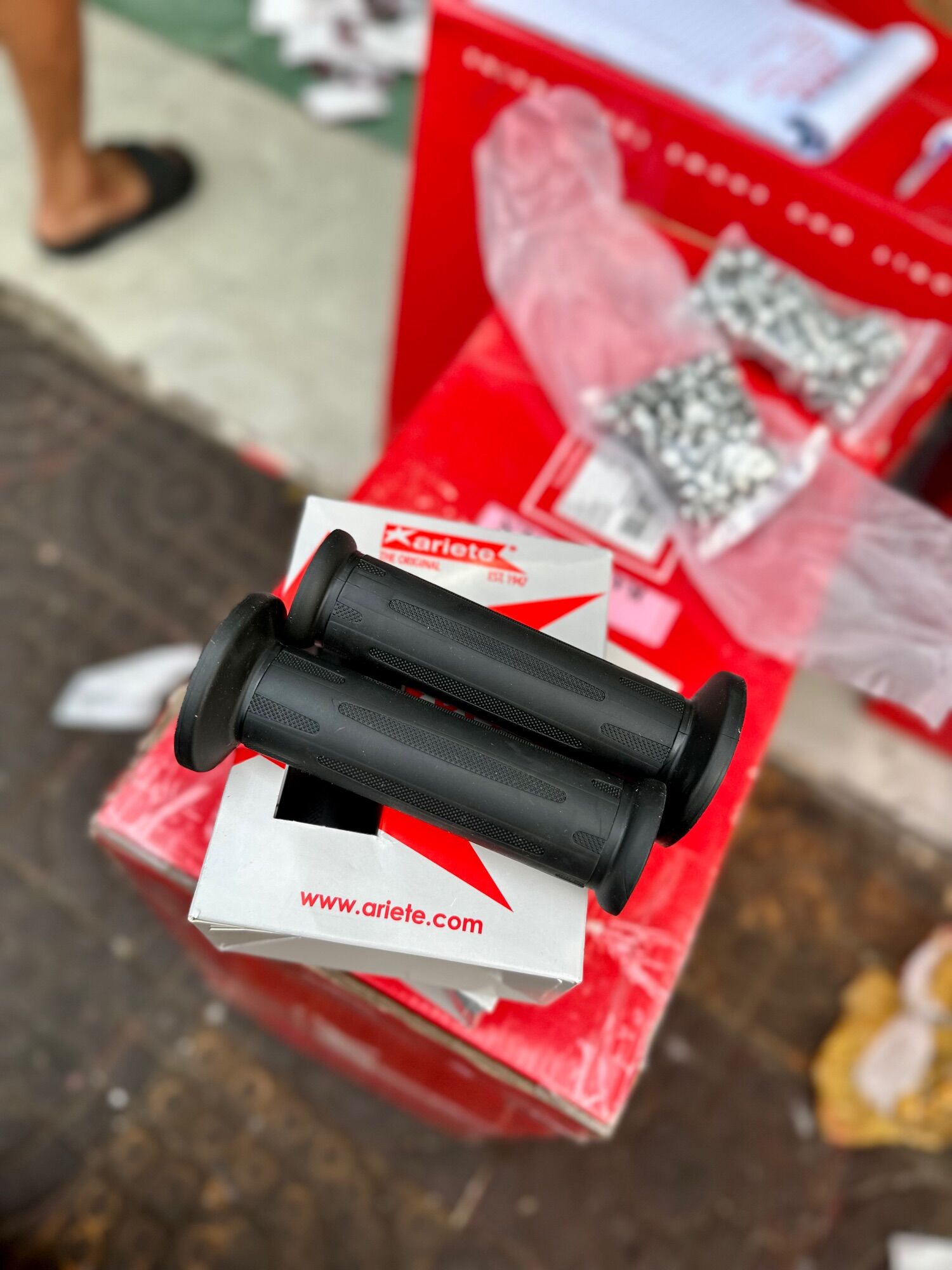 Bao tay arite road grips chính hãng italia