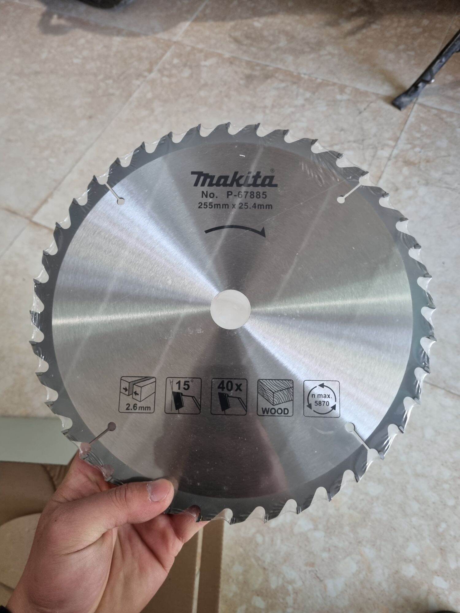 Đĩa cưa gỗ Makita 255mm 40R
