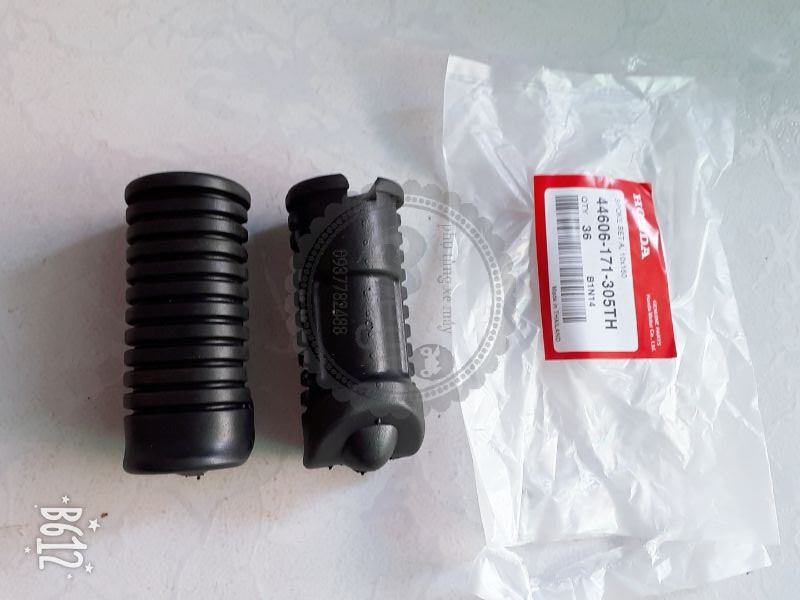 Đế cao su để để chân trước các dòng xe máy Honda Dream Wave Yamaha Sirius Jupiter...