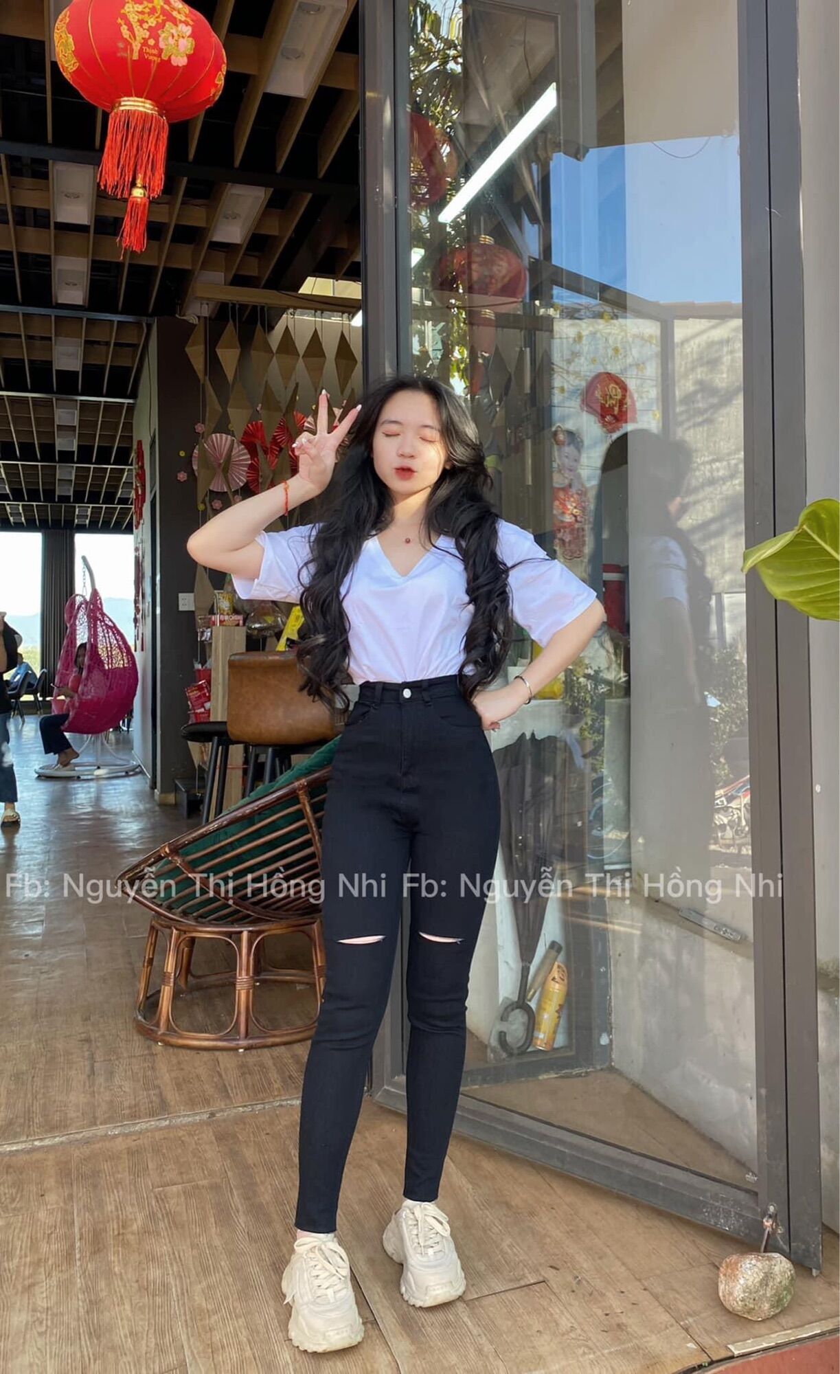 Set Jeans dài co giãn trơn TL + Tshirt cổ tim