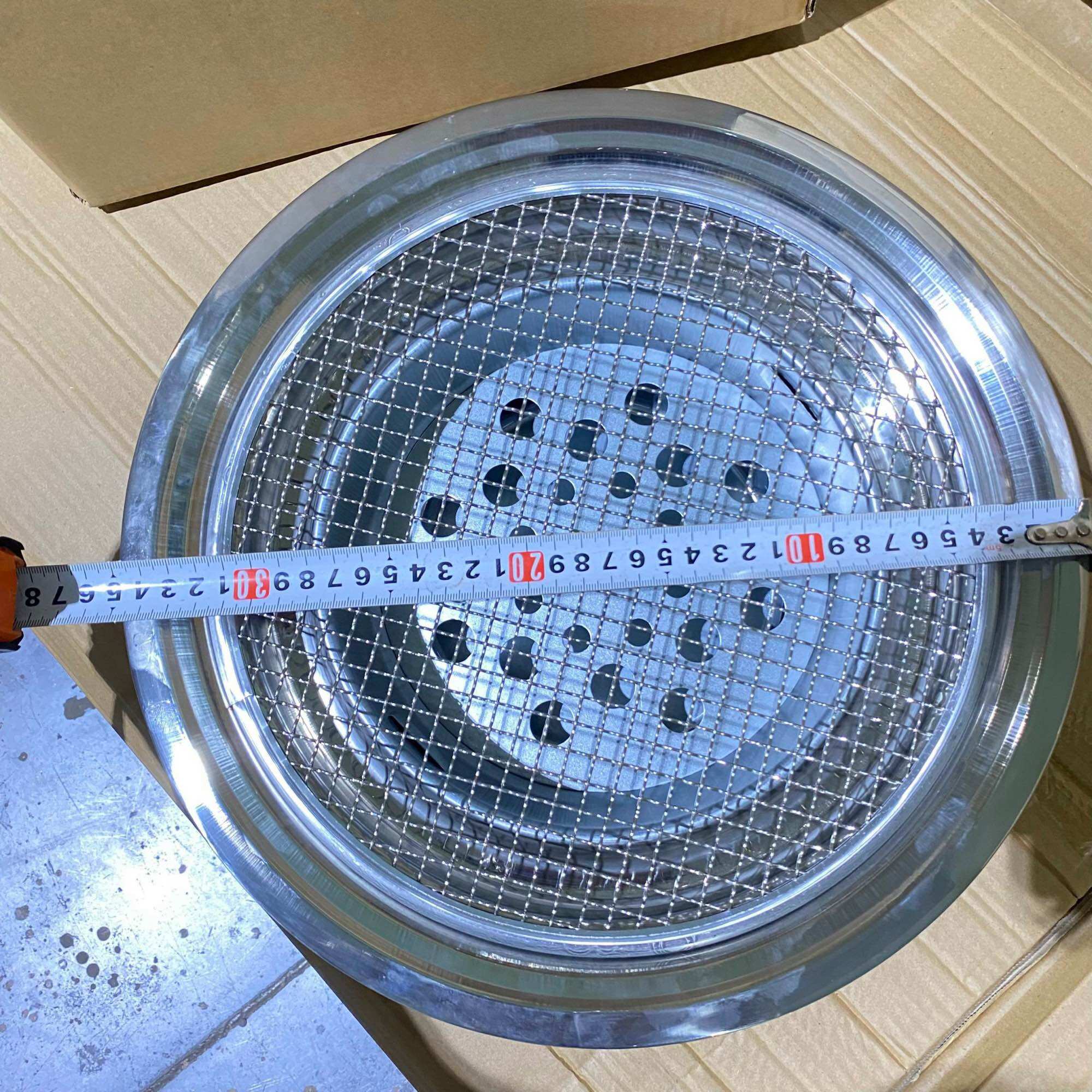Bếp nướng than âm bàn (gồm 2 vỉ nướng: vỉ lưới inox và vỉ gang)