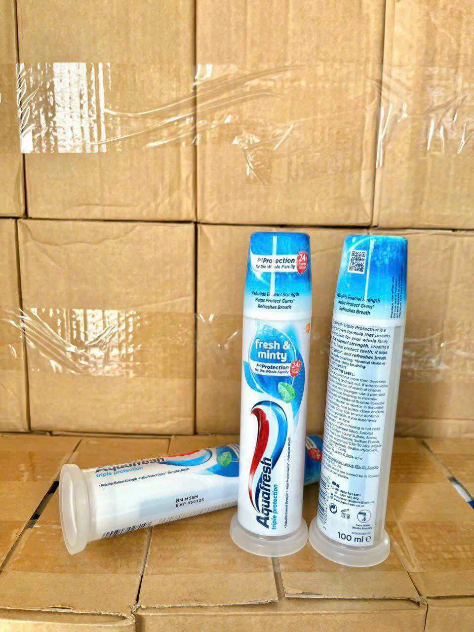 Kem đánh răng ống Aquafresh 100ml