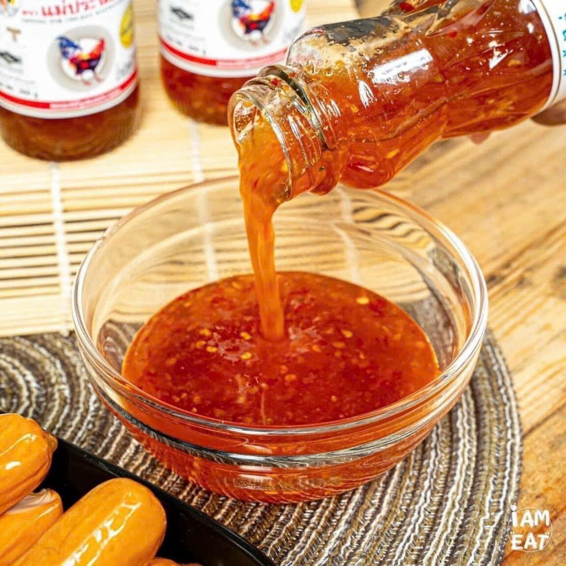 Sốt chua ngọt Thái Lan hiệu con gà 260gr