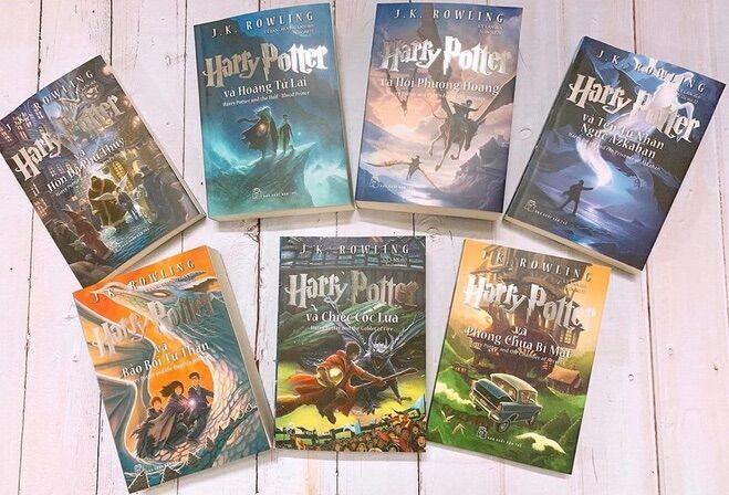 Harry Porter 7 Tập + tặng bookmark