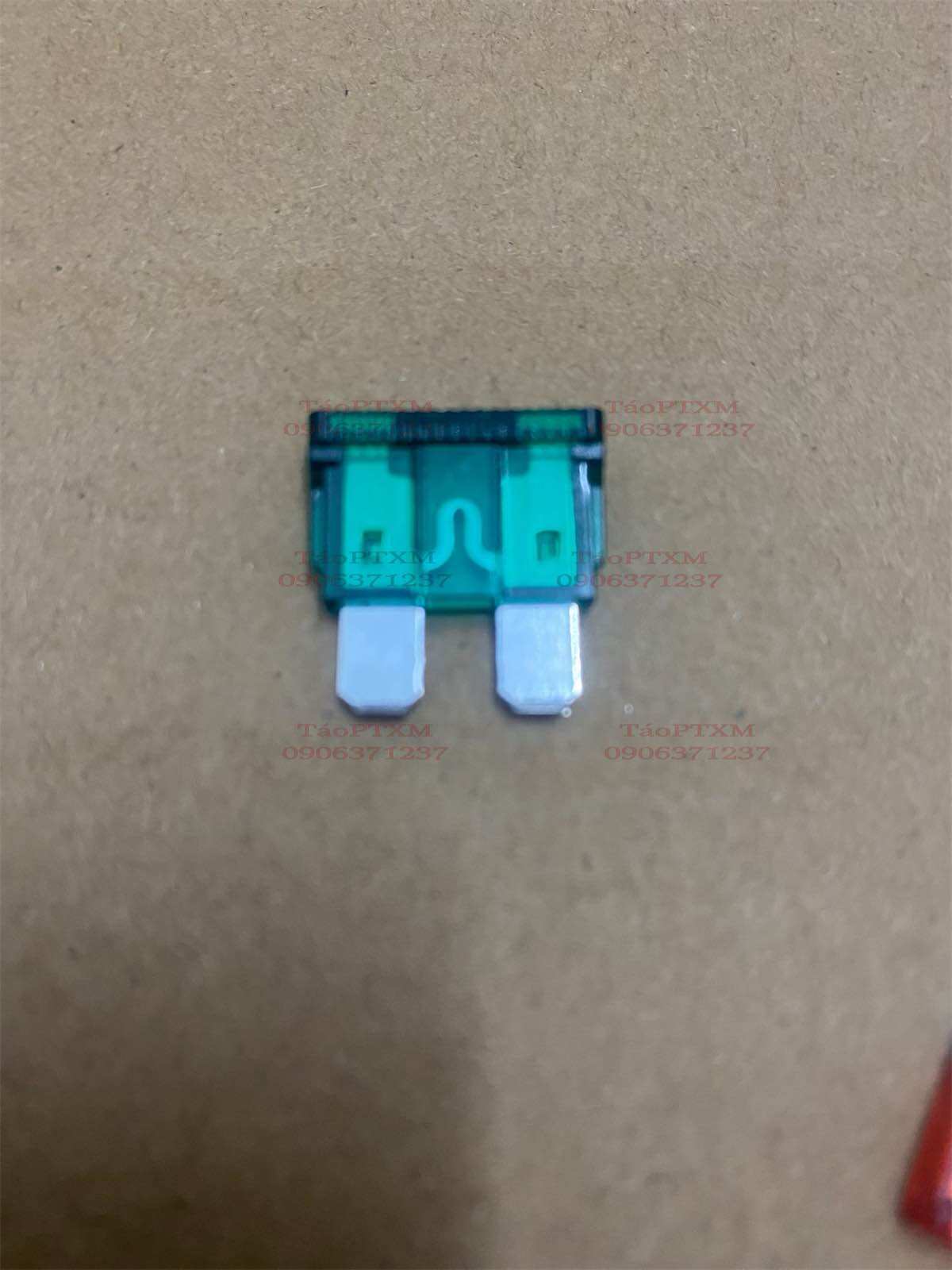Cầu chì xe máy loại lớn, nhỏ: từ 10a đến 30a