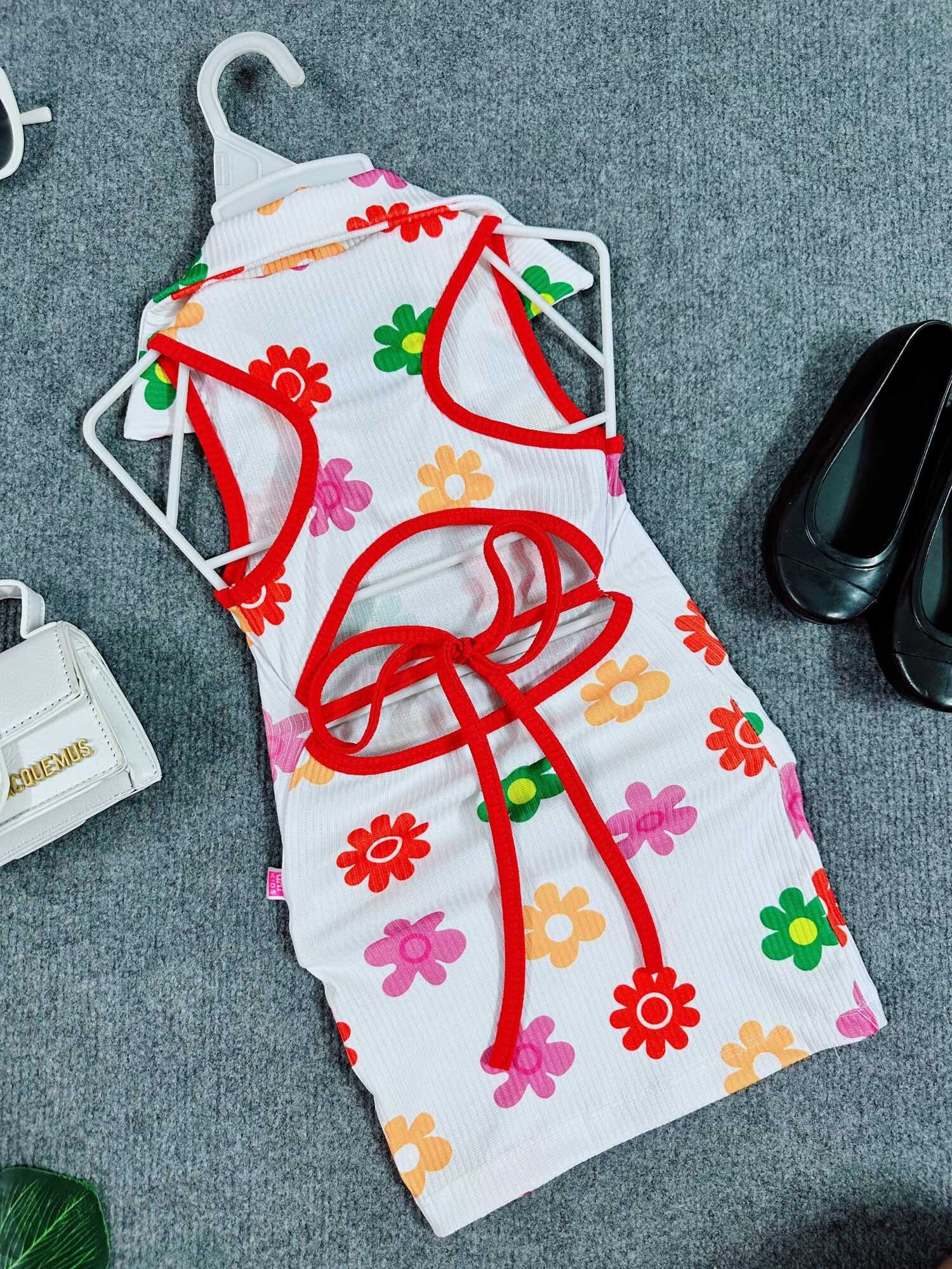 Đầm Body 2 Màu Xinh Bé Gái