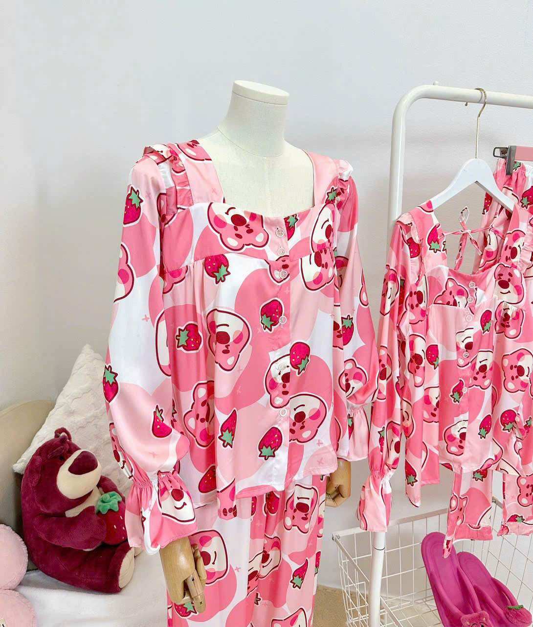 Pijama lụa tơ tằm gấu dâu